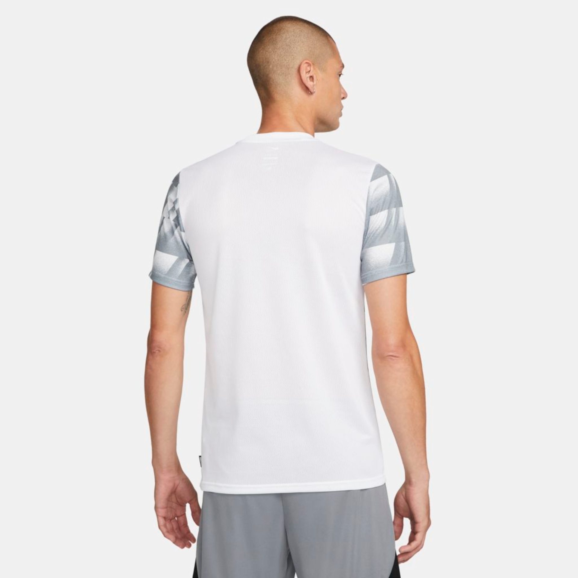 Oferta De Camiseta Nike Dri Fit F C Libero Masculina Presentes De