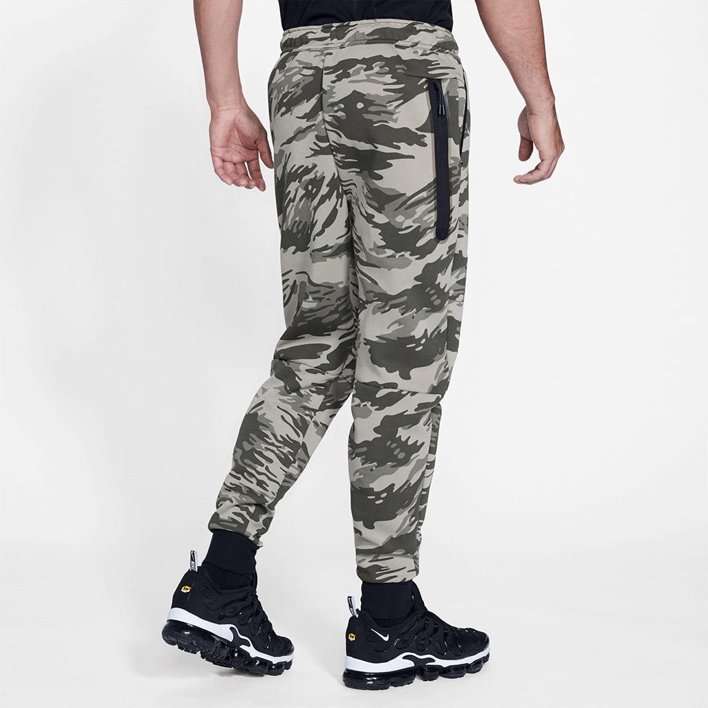 Calça Nike Tech Fleece Masculina - Foto 2