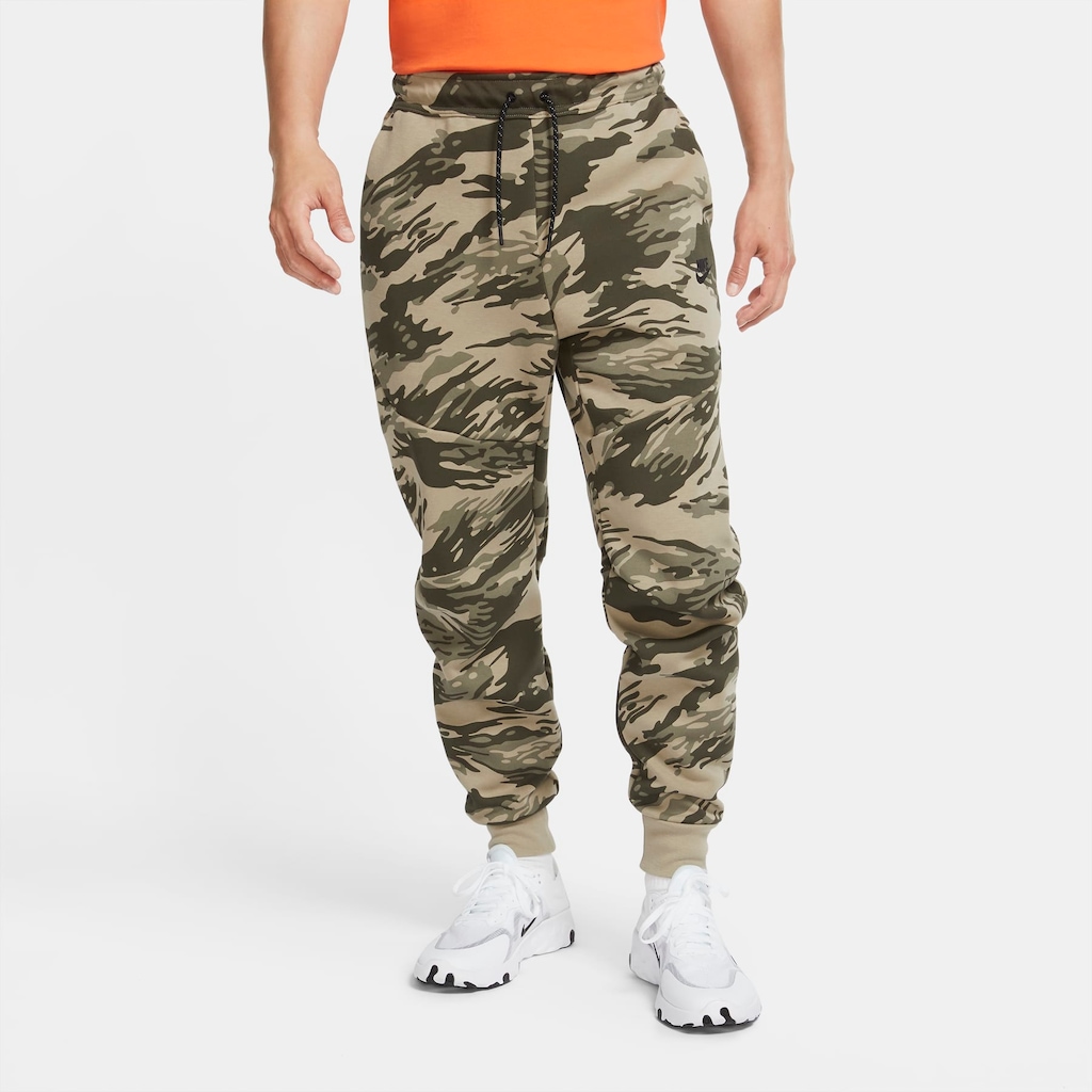 Calça Nike Tech Fleece Masculina - Foto 1