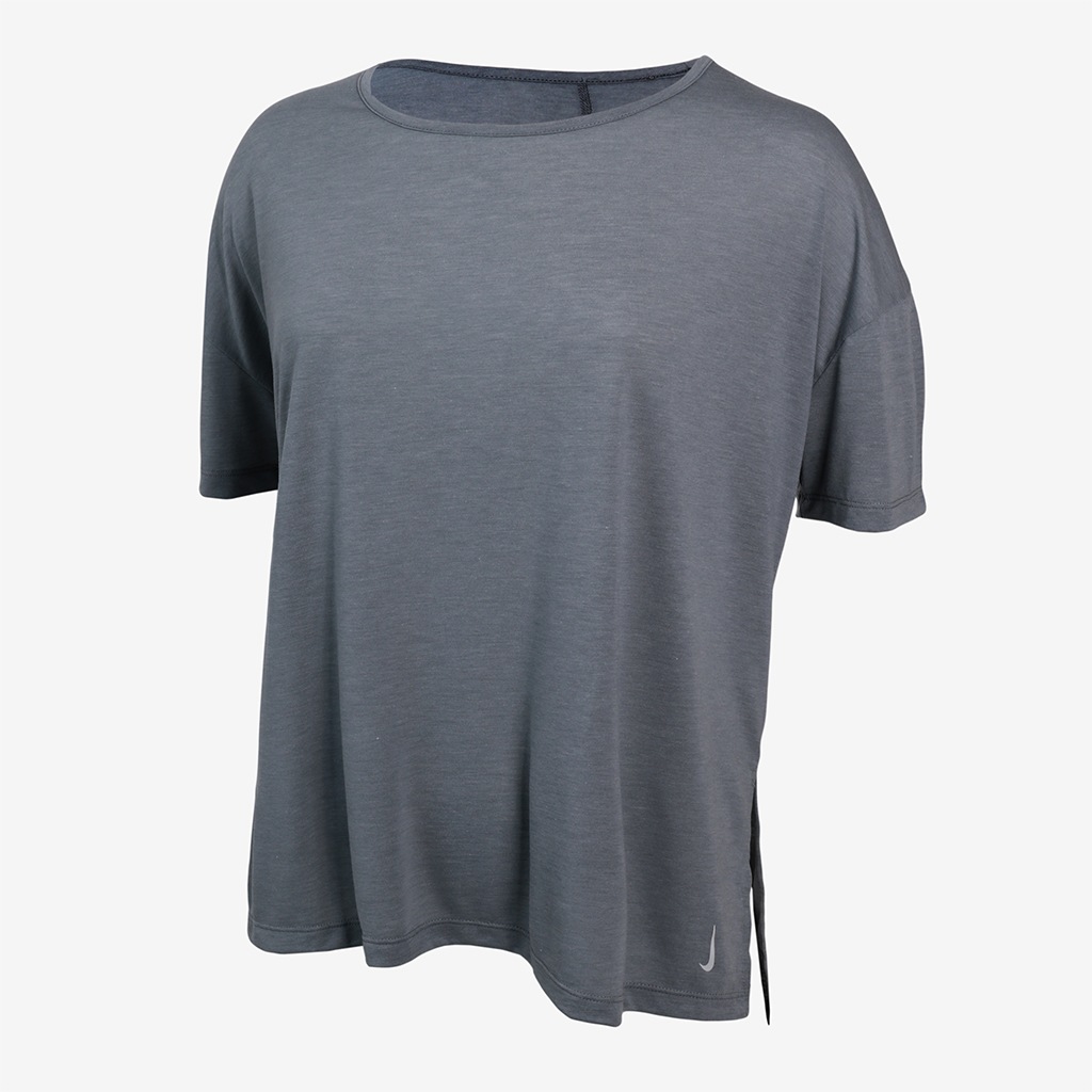 Plus Size - Camiseta Nike Yoga Feminina - Foto 1