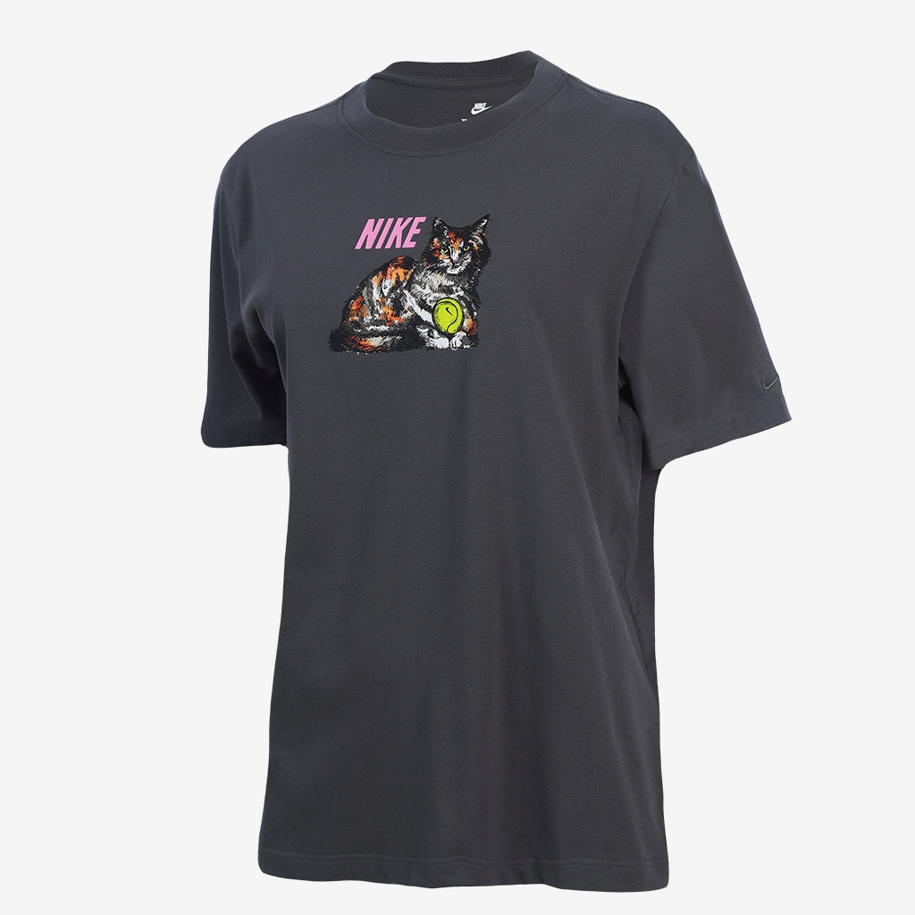 Camiseta Nike Sportswear Sport Cat TGPX Feminina - Foto 1