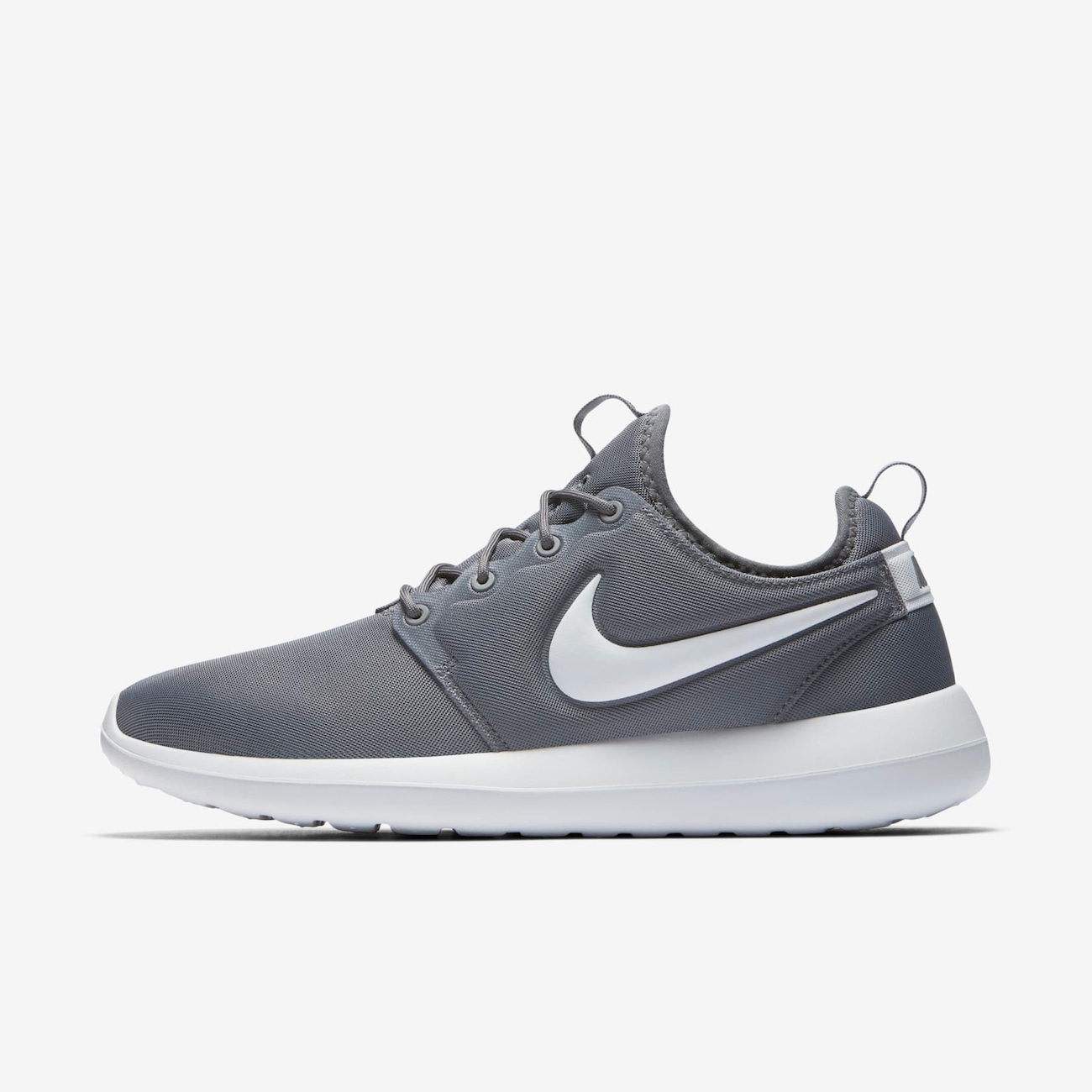 Athletic Sneakers TÃªnis Nike Roshe One Masculino Preto Downshifter Nike  Masculino Preto TÃªnis Nike Downshifter Masculino