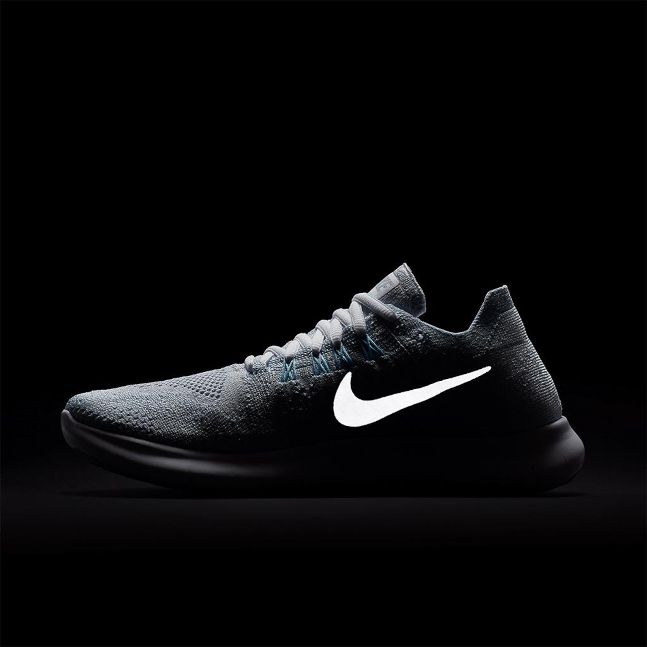 Nike free rn flyknit sales 17