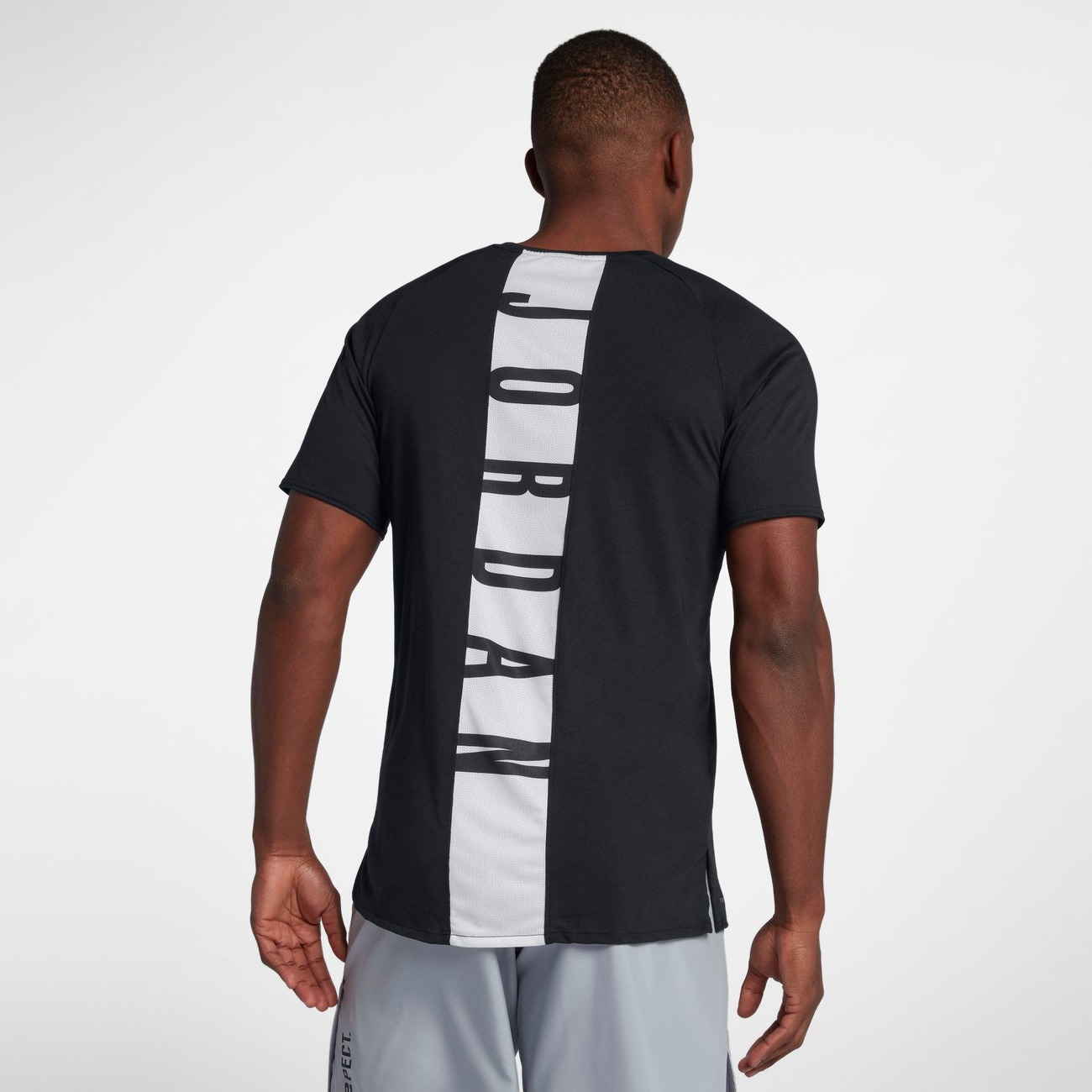 Camiseta Jordan 23 Alpha Dri-Fit Masculina - Foto 1