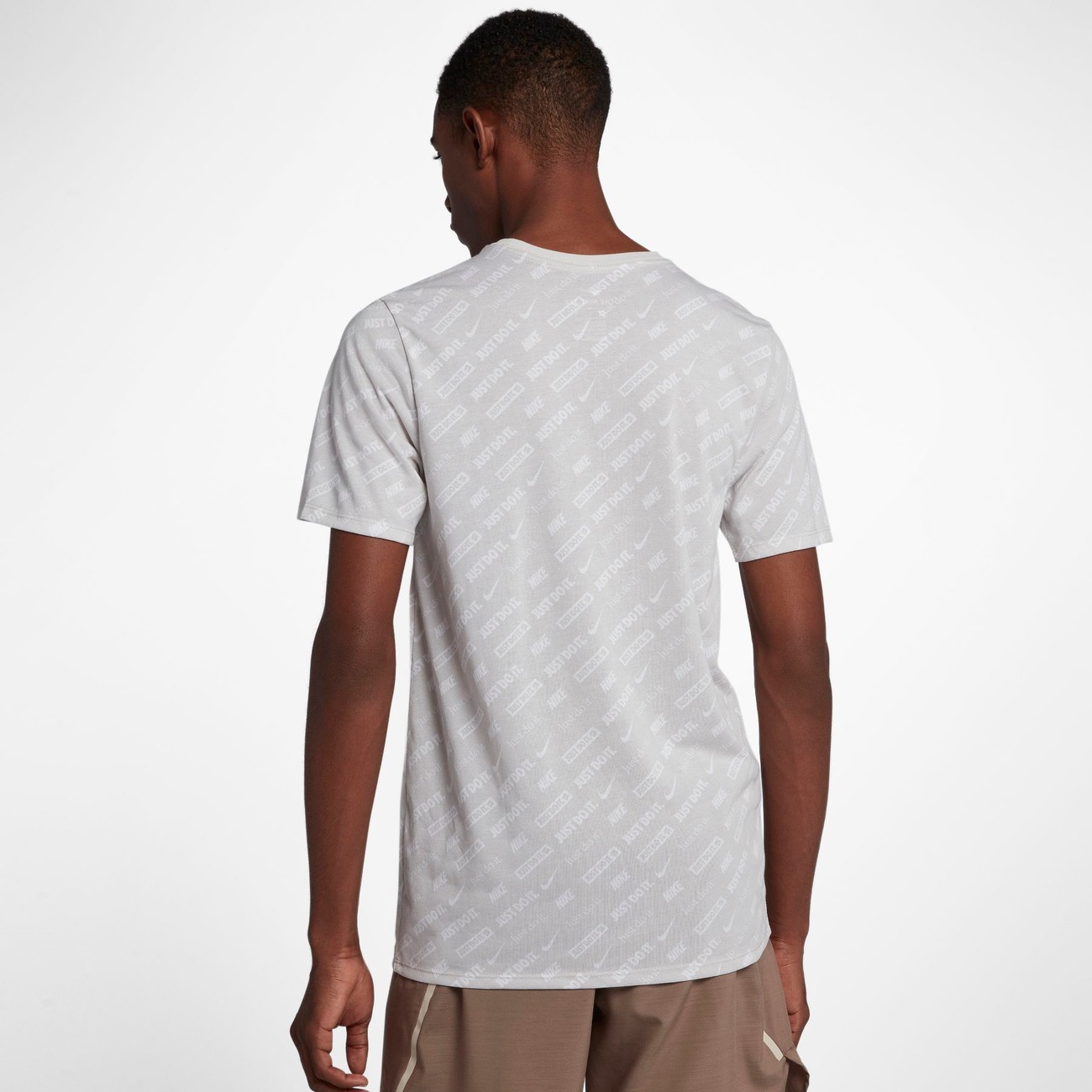 Camiseta Nike Dri-Fit Masculina - Foto 2