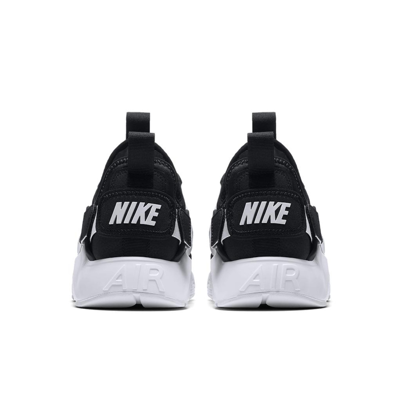 Nike huarache city low black best sale and white