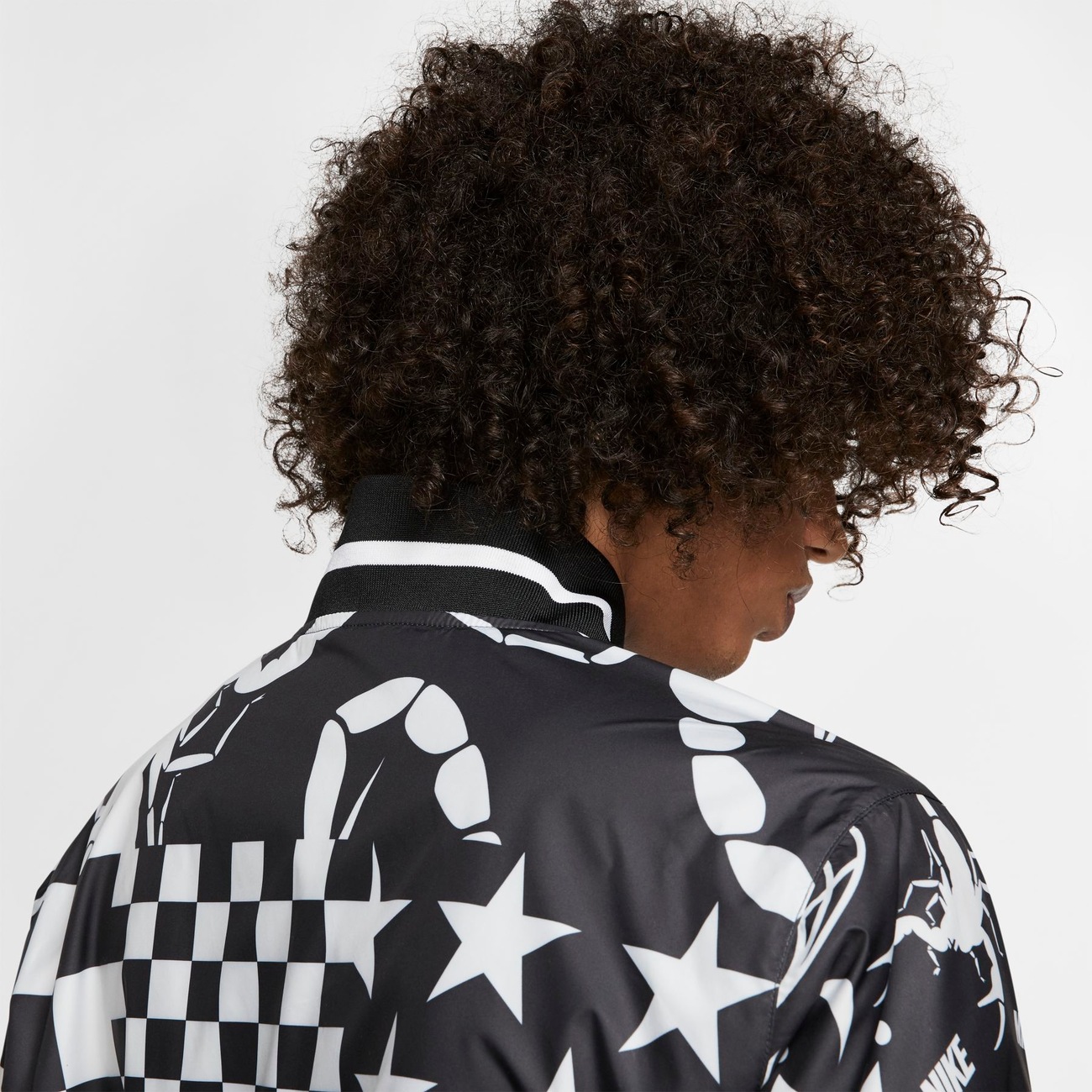 ▼NIKE SPORTSWEAR AOP SCOPE JKT ▽NIKE SPORTSWEAR AOP SCOPE JKT