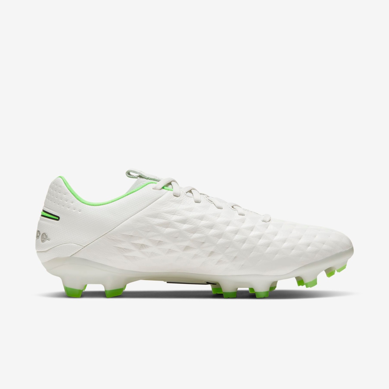 Chuteira Nike Tiempo Legend 8 Pro Campo - Nike