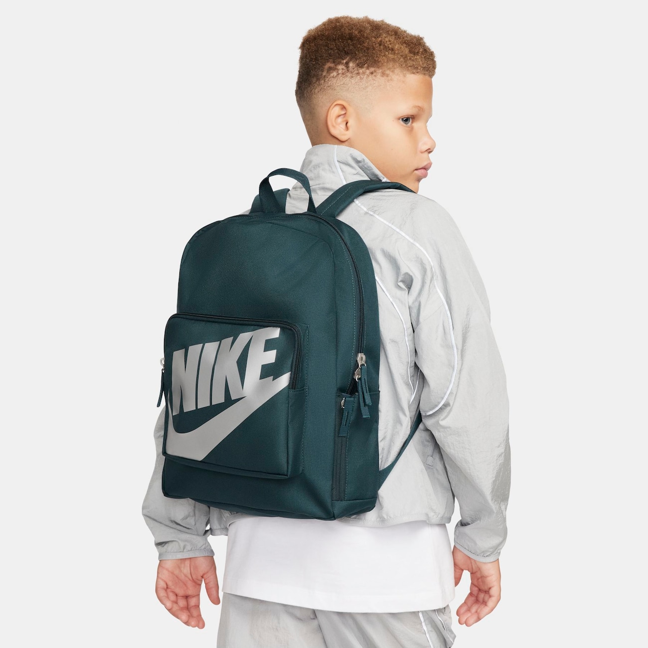 Mochila nike infantil preta best sale