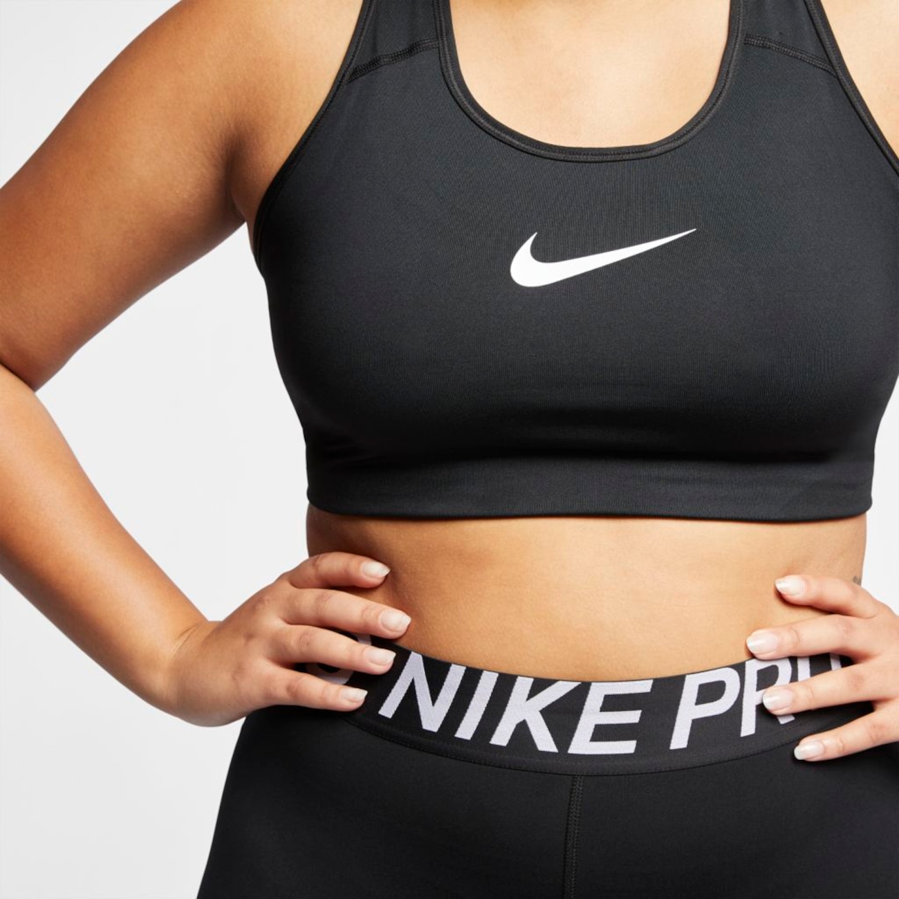 Plus Size - Top Nike Swoosh Feminino - Foto 3
