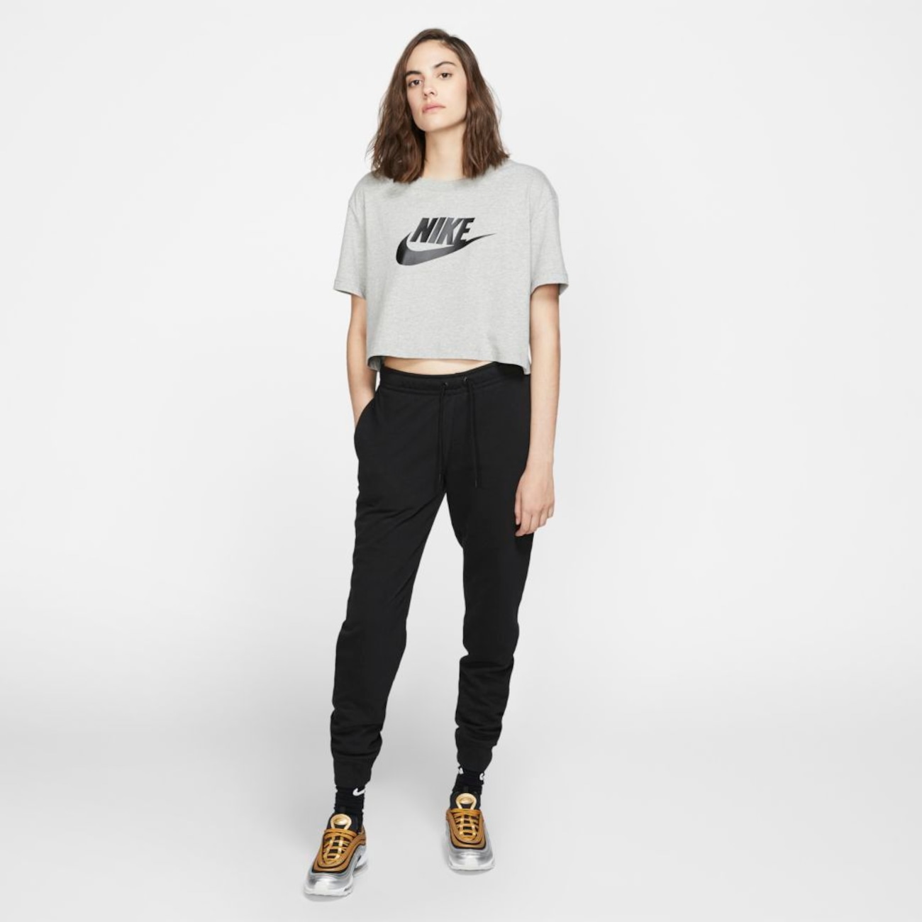 Calça Nike Sportswear Essential Feminina - Foto 5