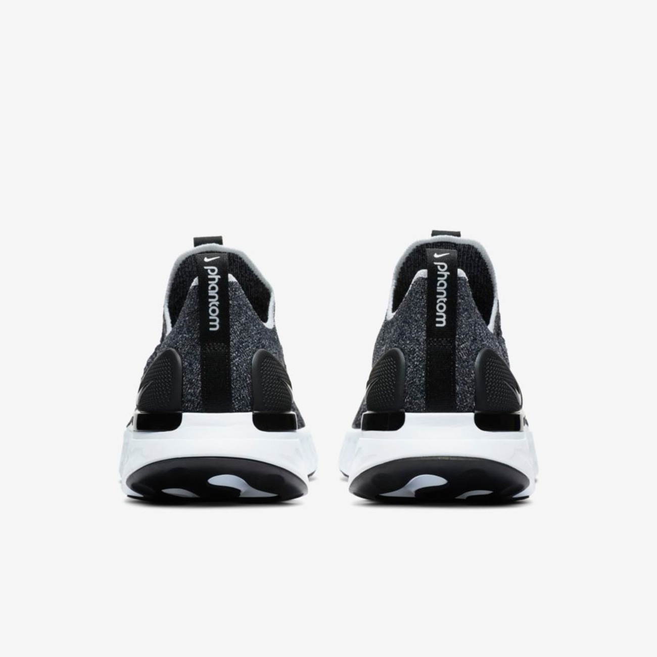 Nike phantom react store black