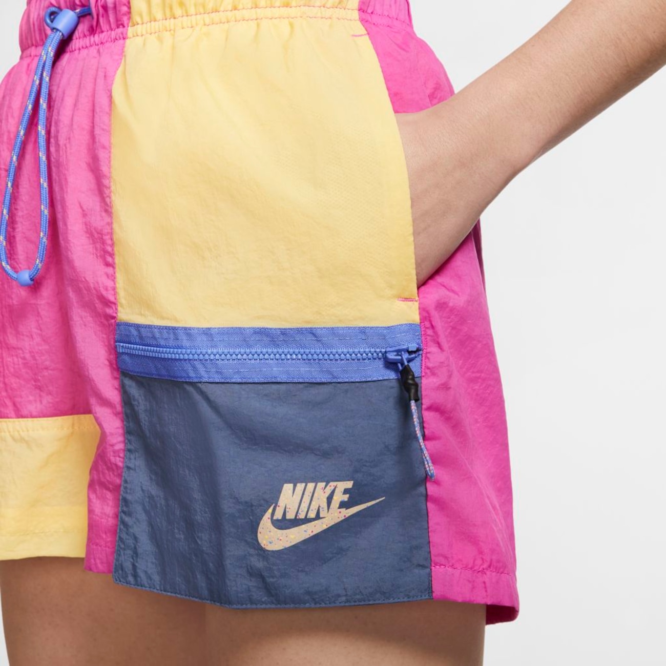 Shorts Nike Sportswear Icon Clash - Feminino