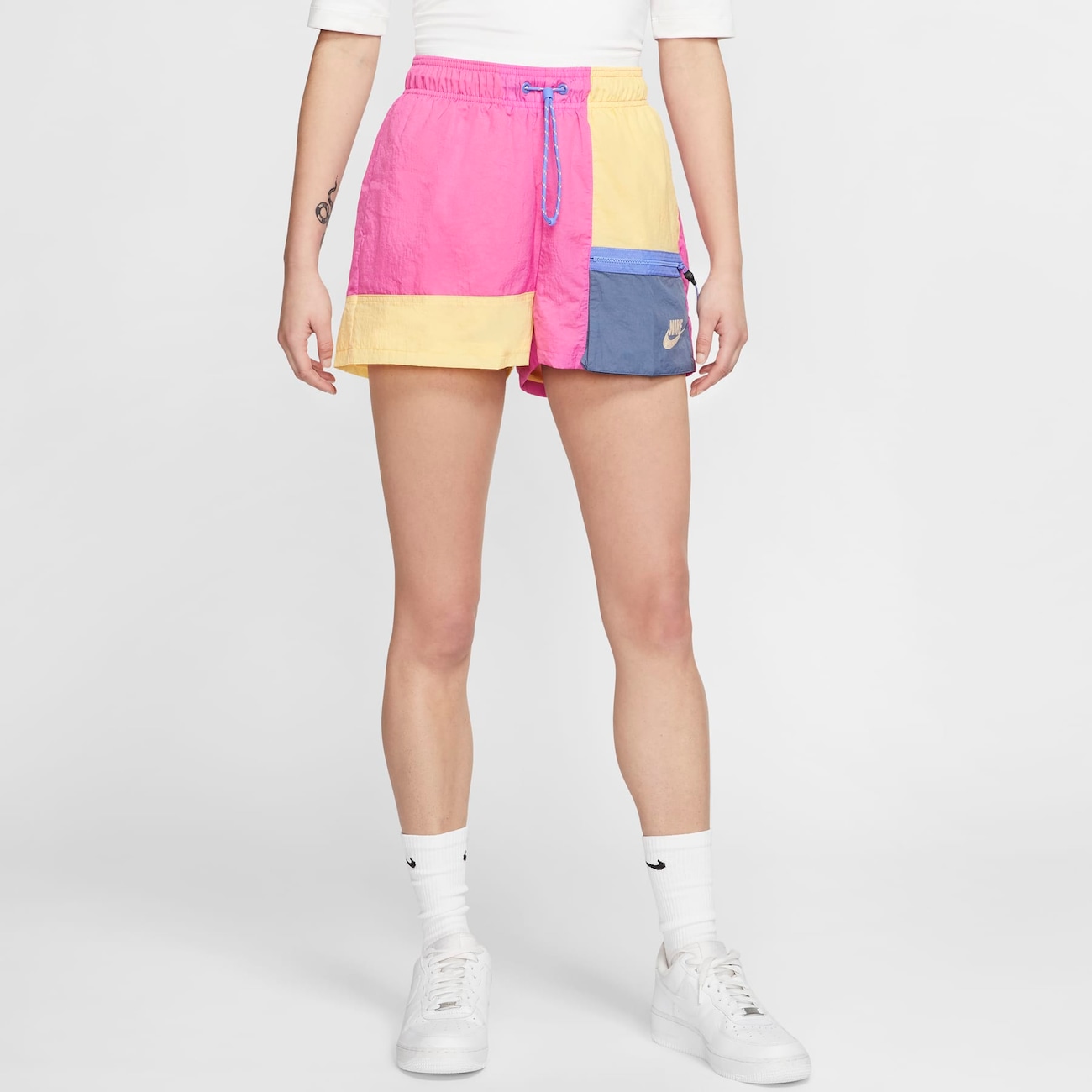 sportswear icon clash shorts
