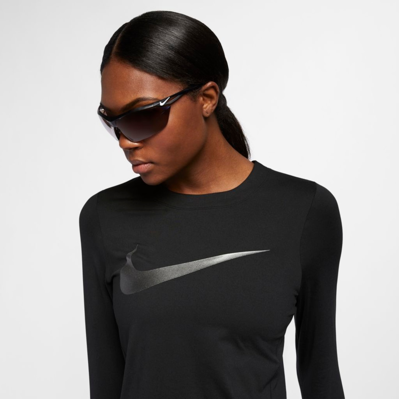 Camiseta nike element store feminina