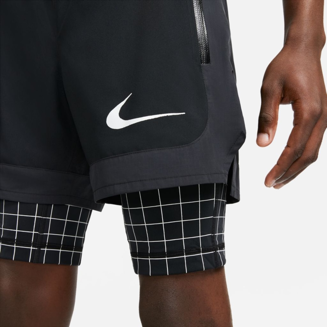 nike off white shorts black