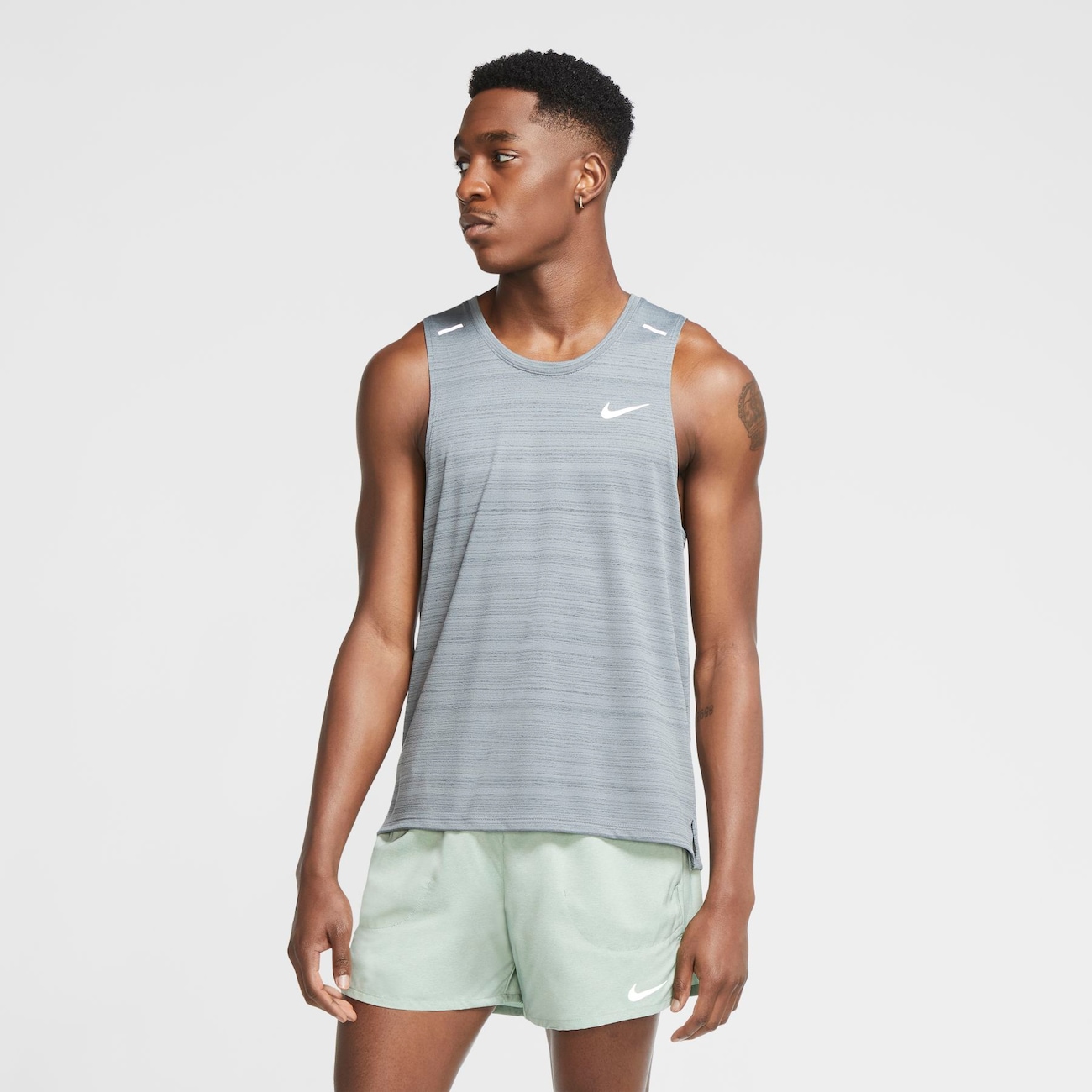 Regata Nike Dri-FIT Miler Masculina