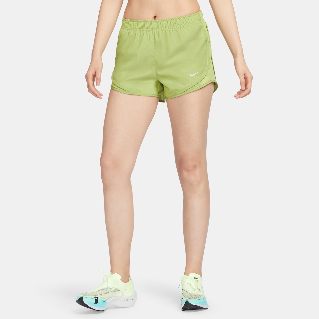 Shorts Nike Tempo Feminino