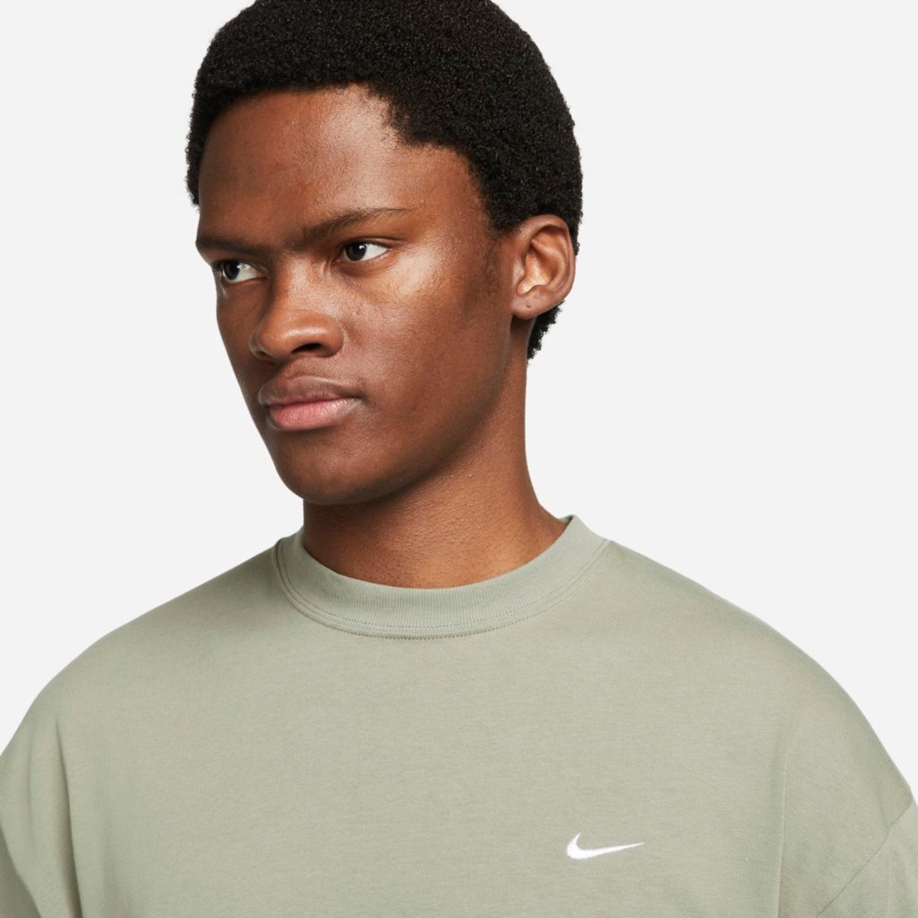 Camiseta Nike Solo Swoosh Masculina - Foto 3