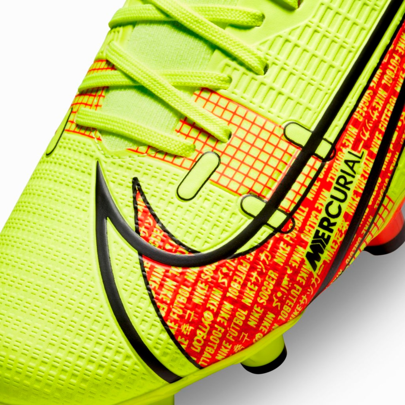 Chuteira Nike Mercurial Superfly 8 Academy Campo - Nike