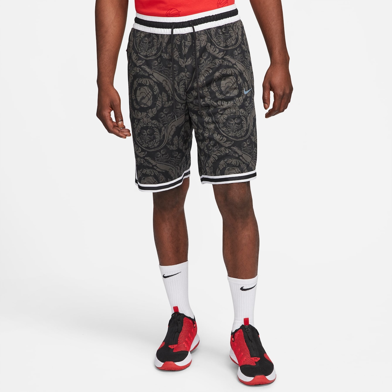 Nike best sale dna shorts