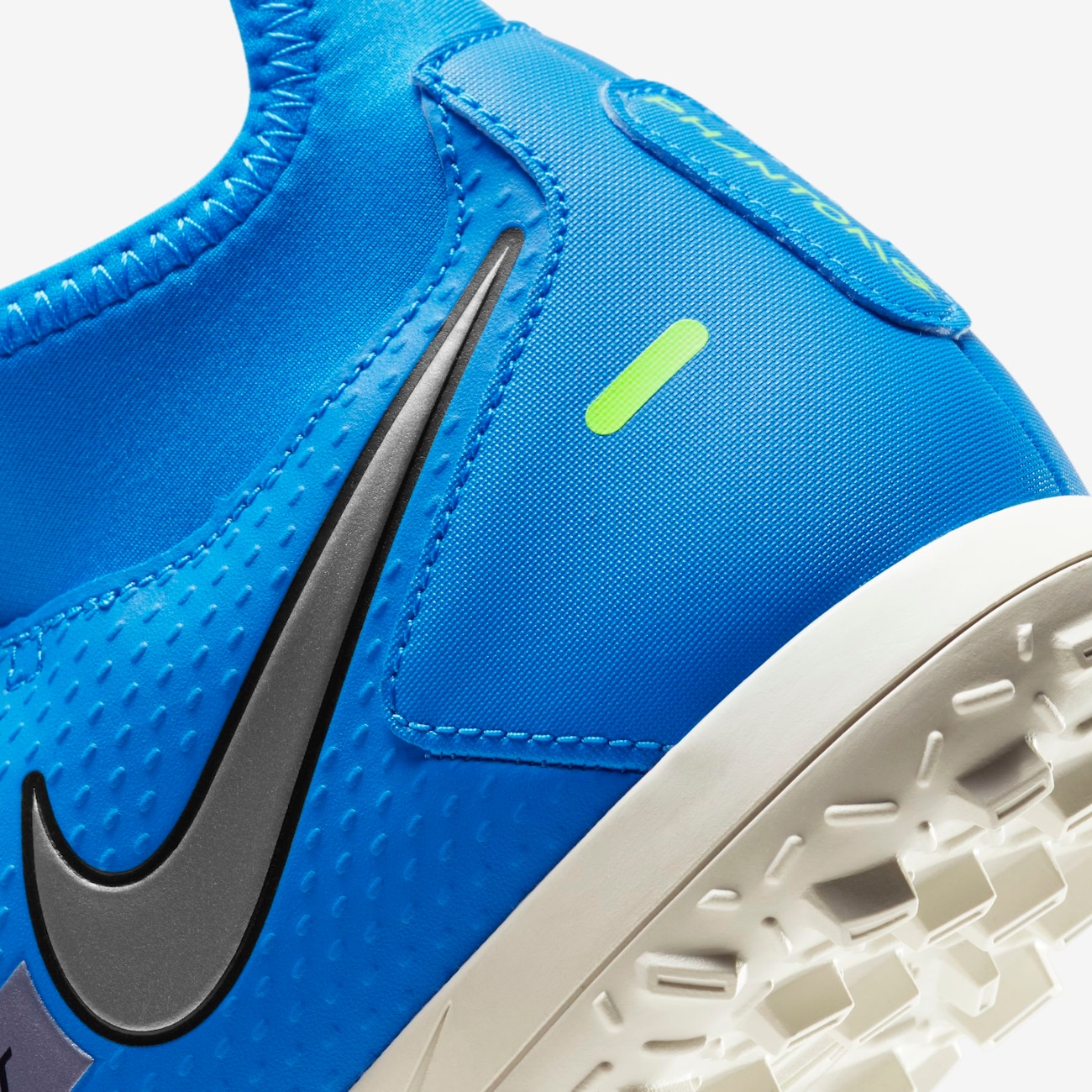 Chuteira Nike Phantom GT Club Society - Nike
