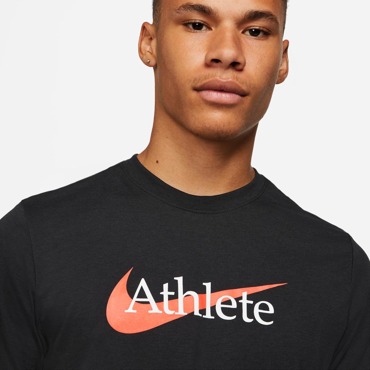 The nike store tee athletic cut