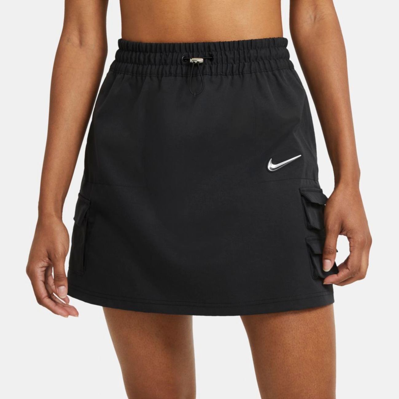 saia nike sportswear