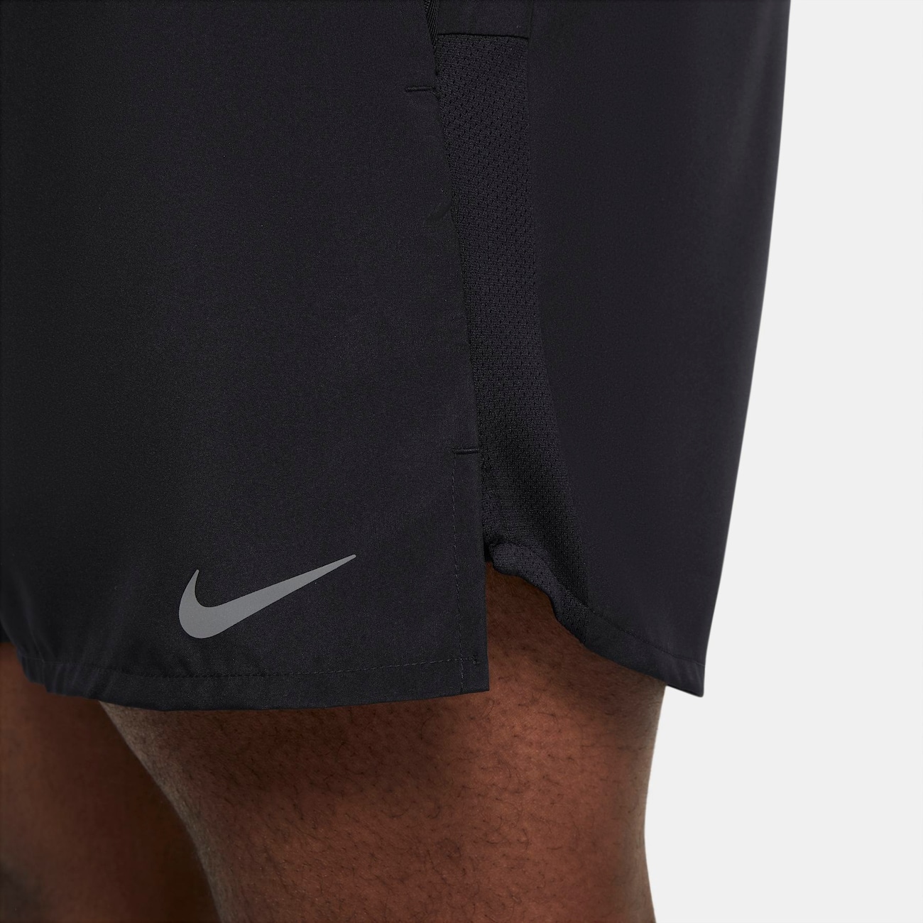 SHORTS NIKE CHALLENGER RUN DIVISION - MASCULINO - VERDE MUSGO E PRETO -  Zápith Espotes - A Sua Loja de Artigos Esportivos