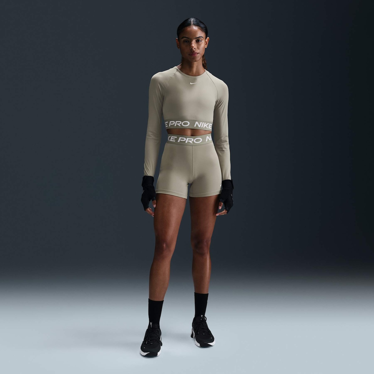 Shorts Nike Pro 365 Feminino