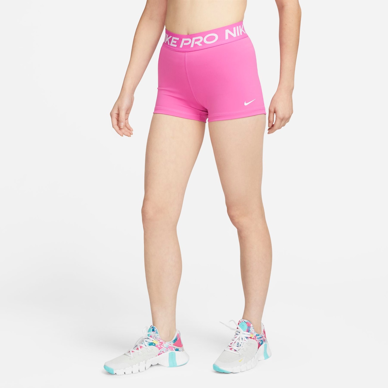 Saia Shorts Nike Pro Dri-Fit 3In Feminina - Preta - Bayard Esportes