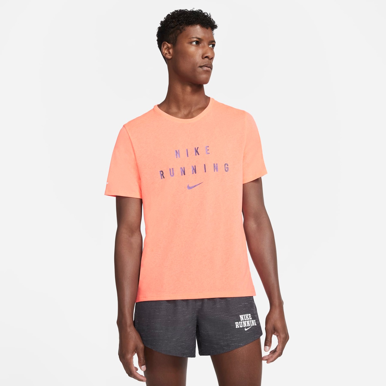Camiseta Nike Dri-FIT Miler Run Division Masculina - Foto 1