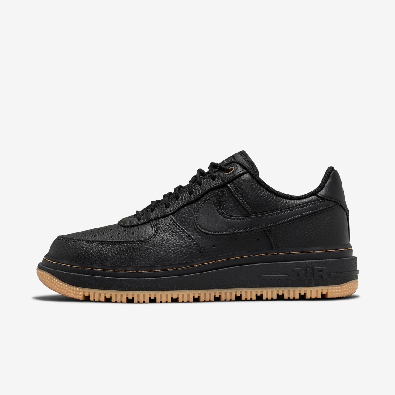 nike airforce 1 luxe