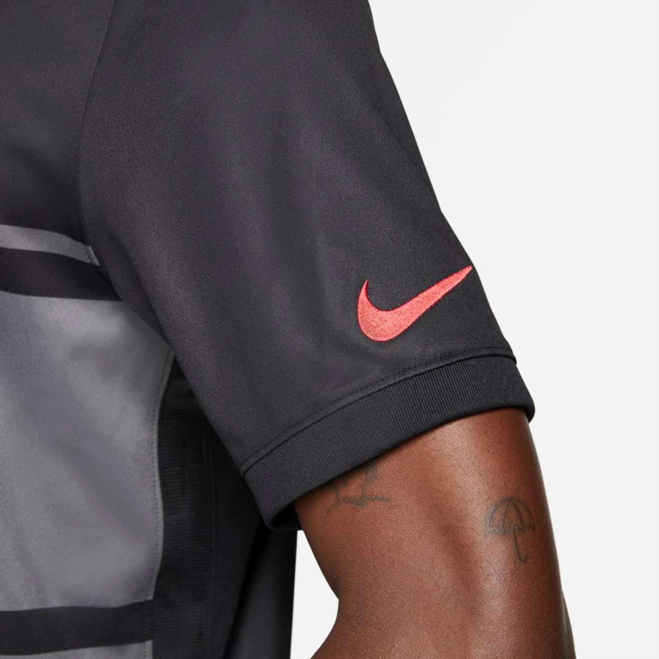 Camiseta Nike PSG III 2021/22 Torcedor Pro Masculina - Foto 4