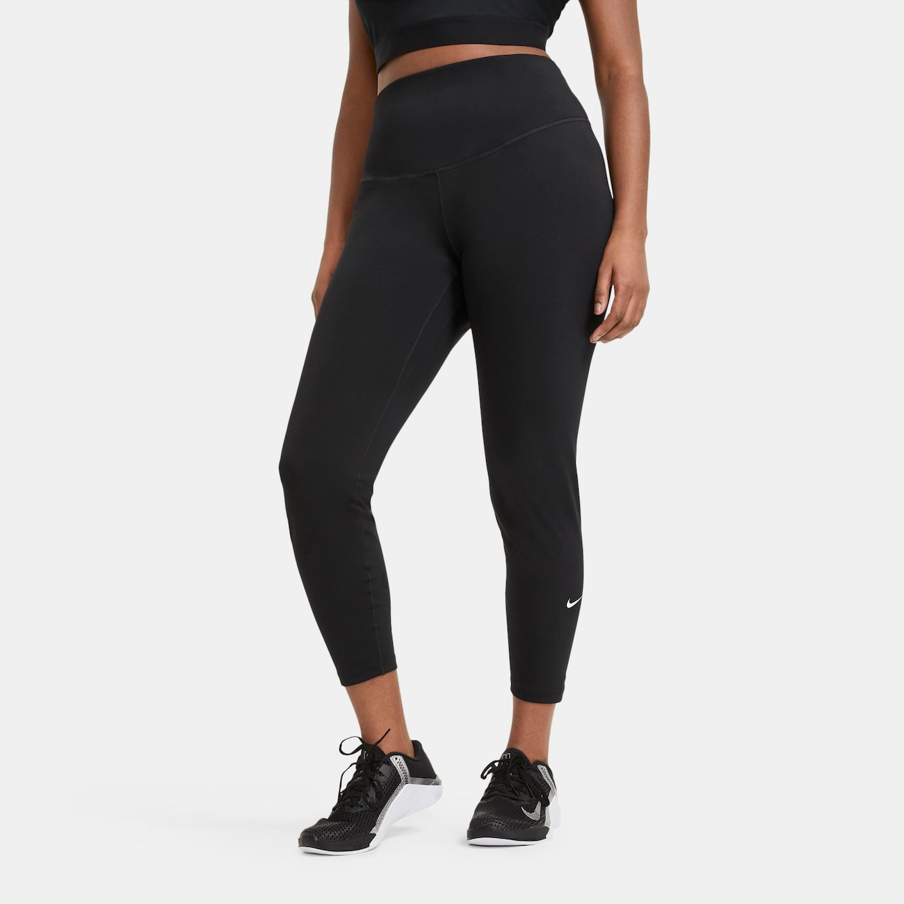 Nike One-leggings med mellemhøj talje til kvinder (plus size) - sort