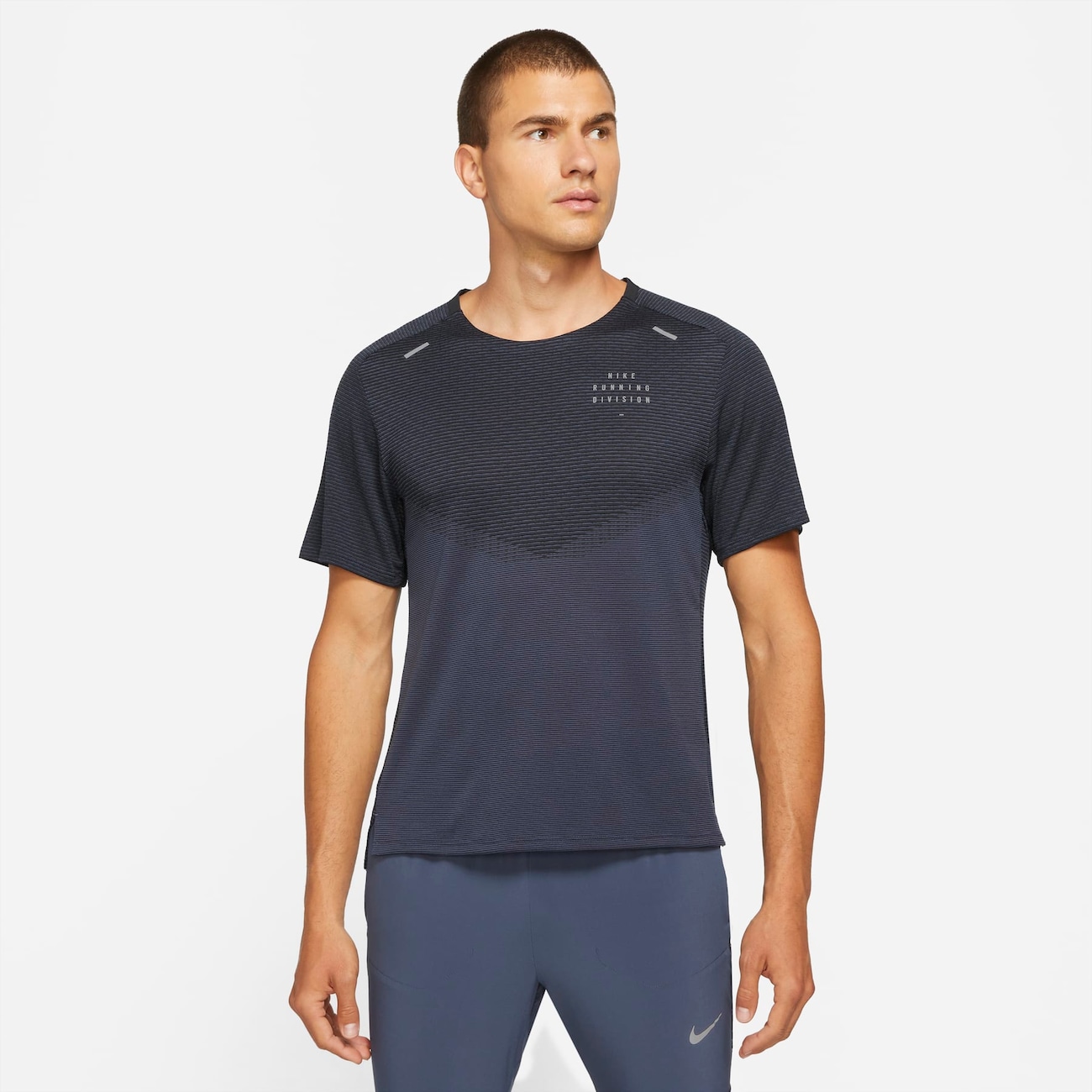 Camiseta Nike Dri-FIT ADV Run Division Techknit Masculina - Foto 1