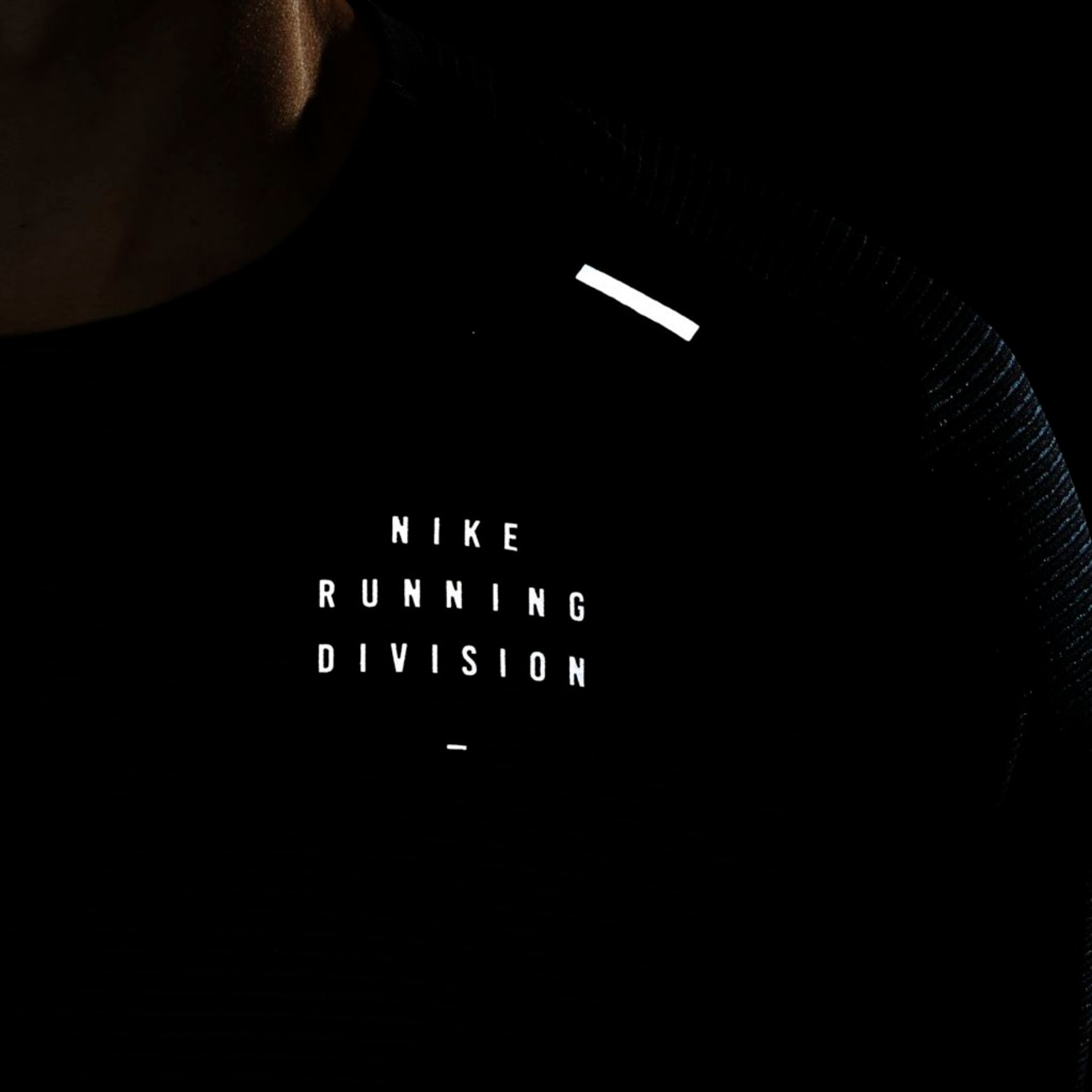 Camiseta Nike Dri-FIT ADV Run Division Techknit Masculina - Foto 4