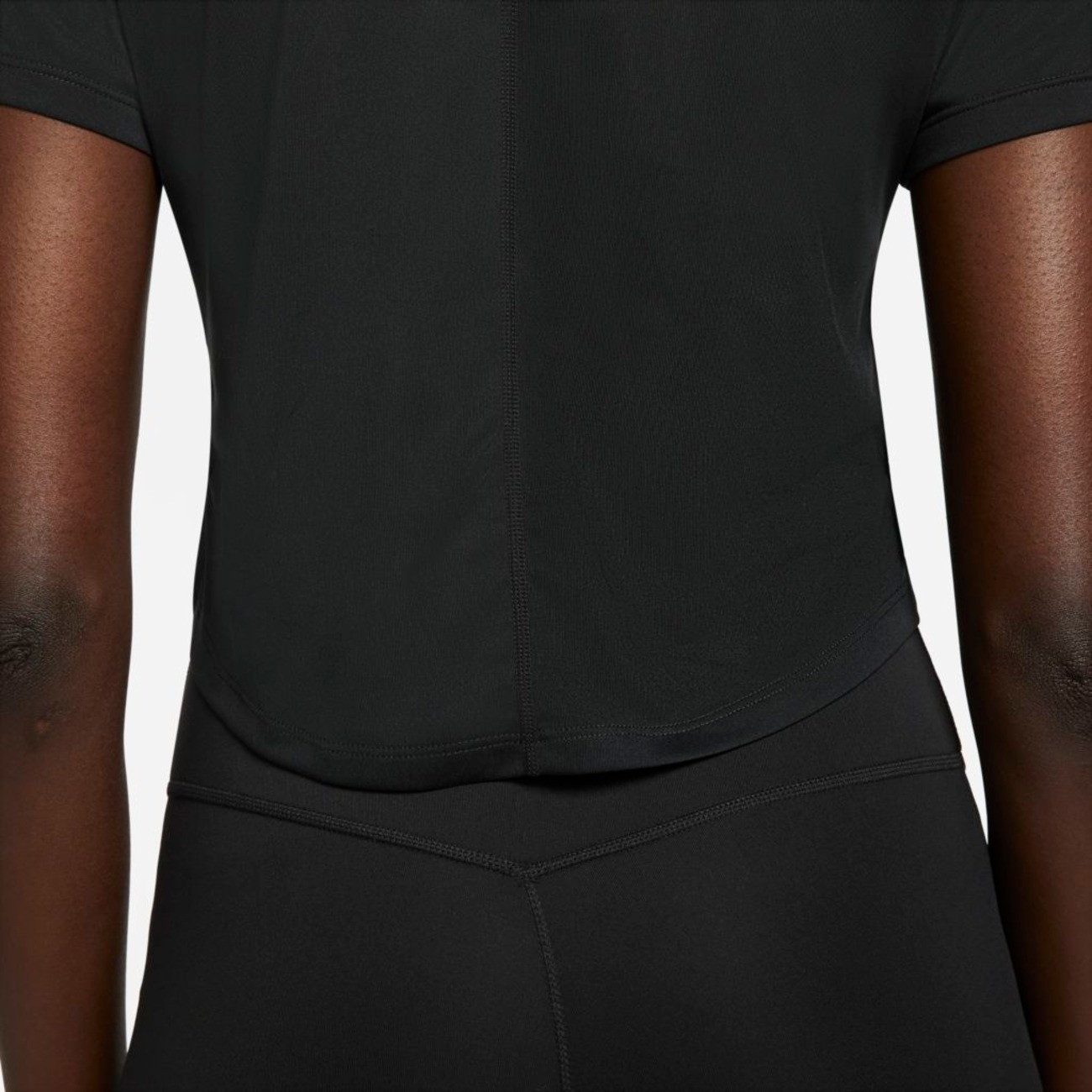 Camiseta Nike Dri-FIT One Feminina - Foto 6