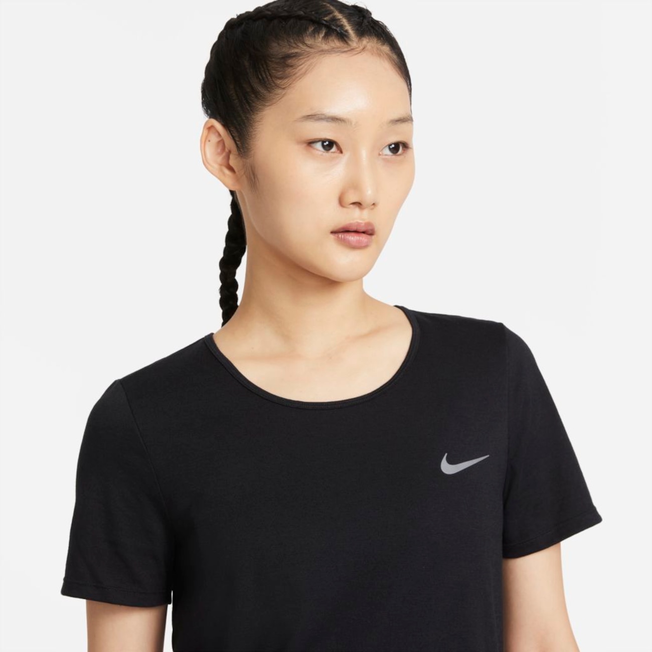 Camiseta Nike Dri-FIT Run Division Feminina - Foto 3