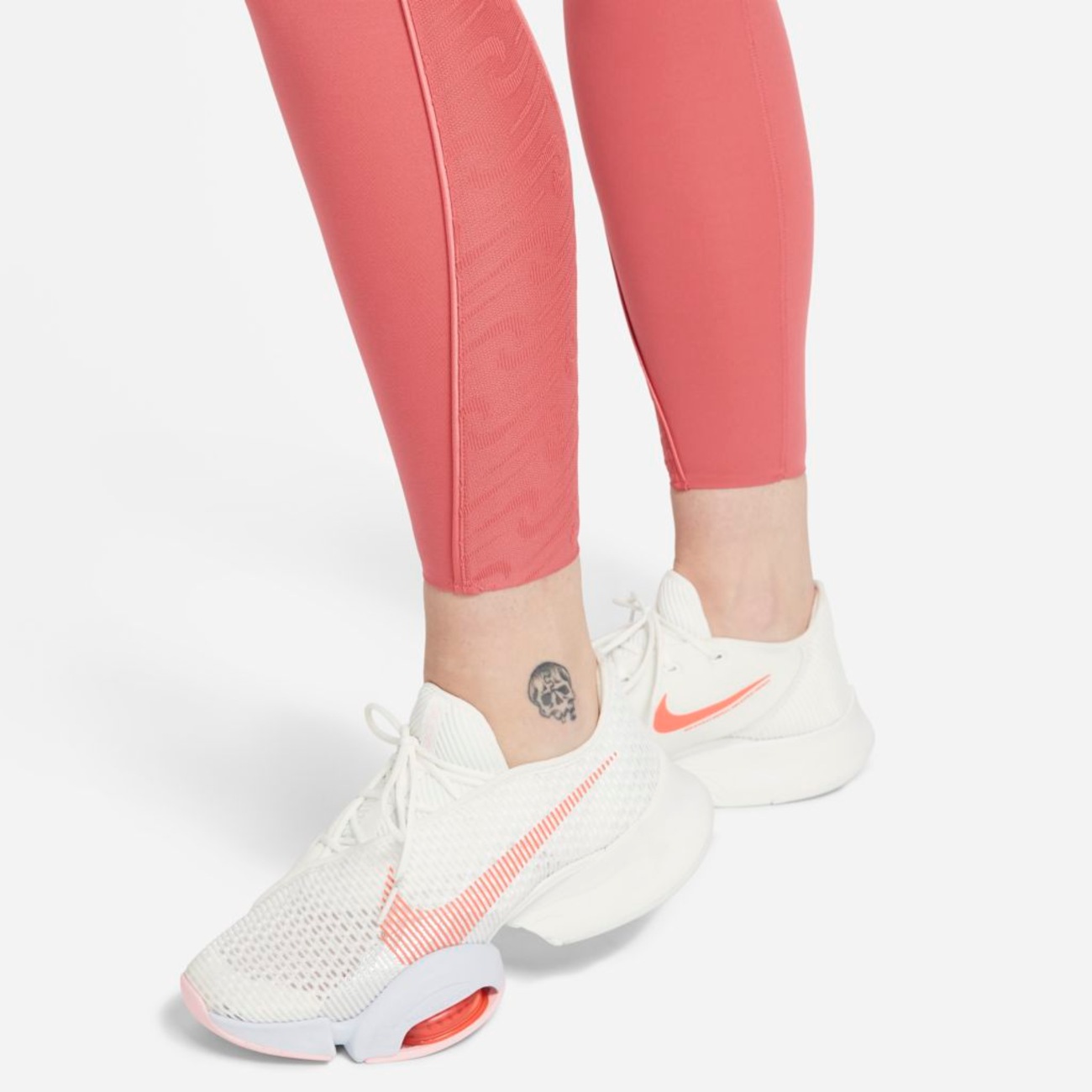 NIKE（ナイキ）の「ナイキ ワン ウィメンズ アイコン クラッシュ