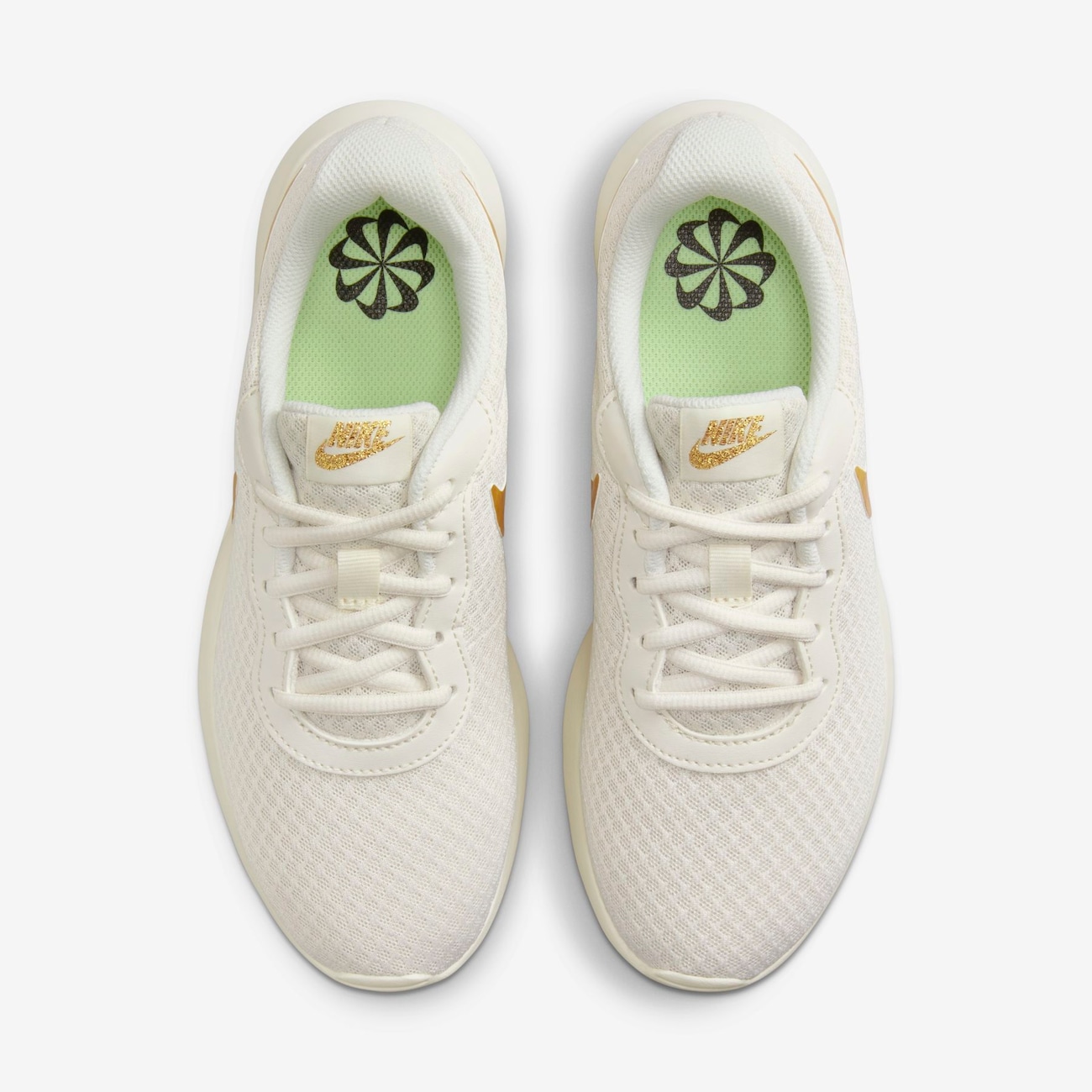 Tenis tanjun deals nike feminino