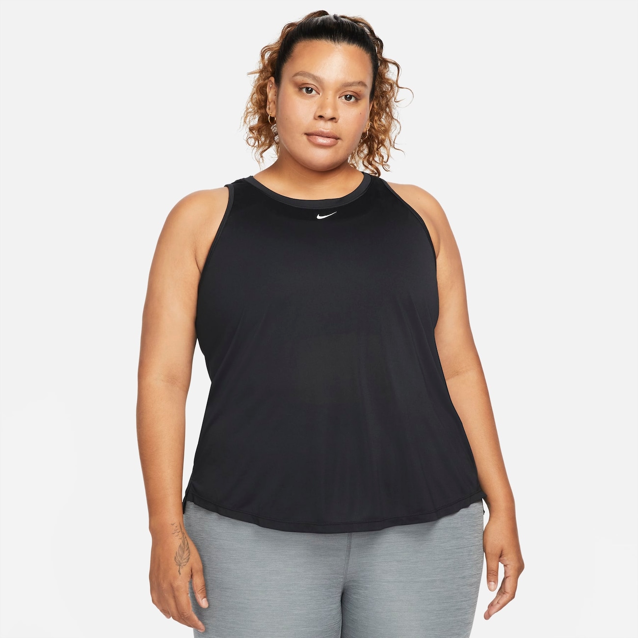 Plus Size - Regata Nike Dri FIT One Feminina