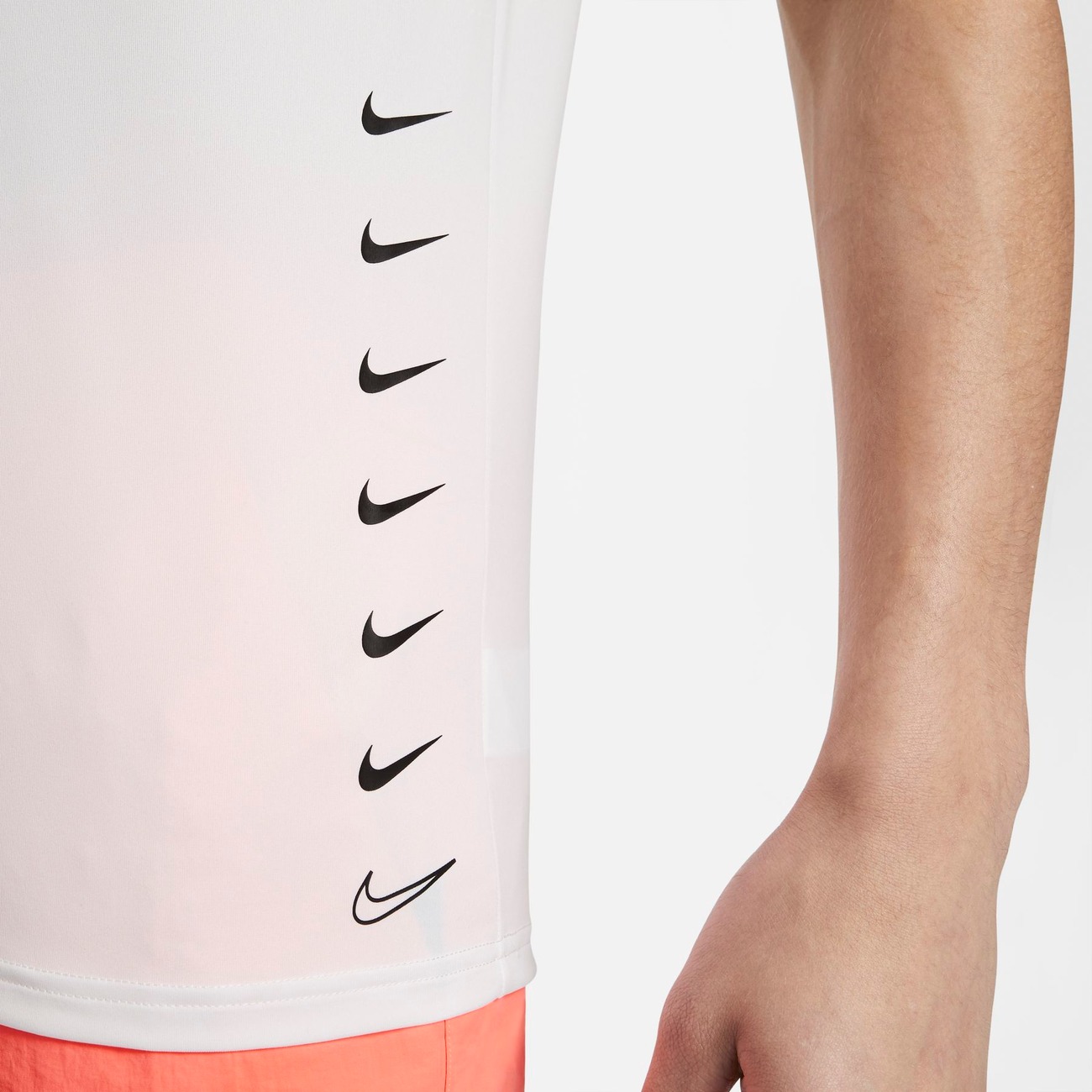 Camiseta Nike Hydroguard MultiSwoosh UV Masculina - Foto 5