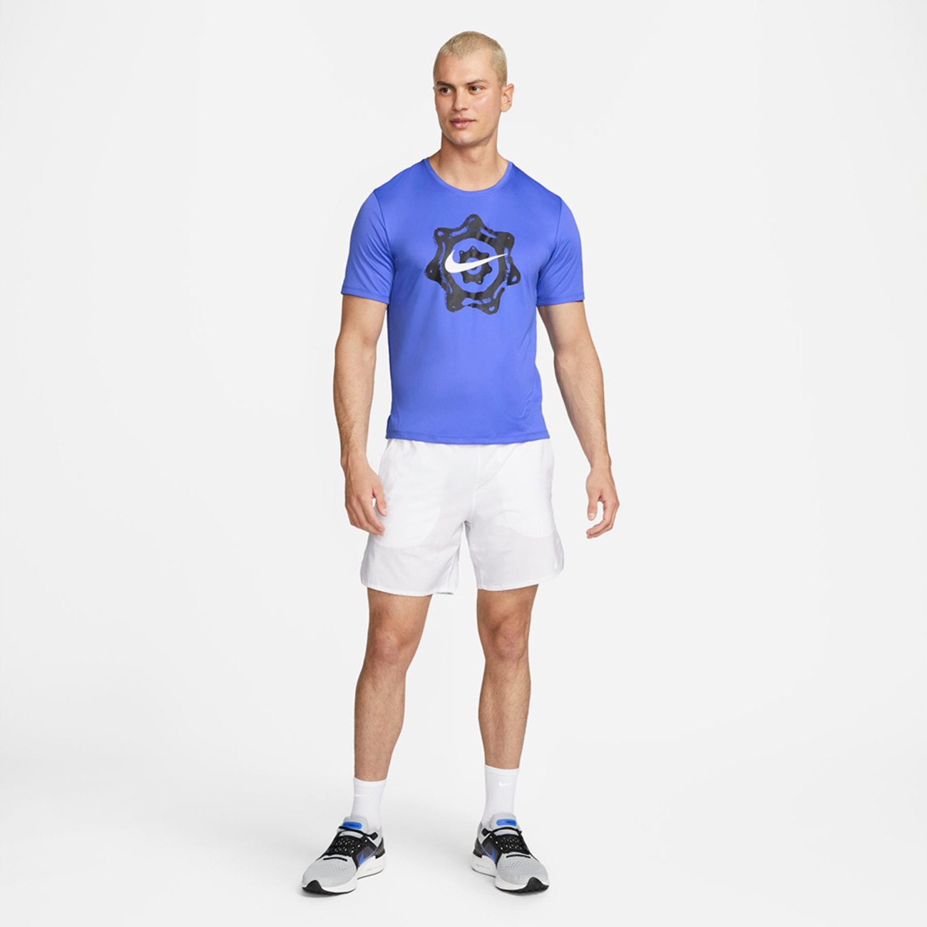 Camiseta Nike Dri-FIT Wild Run Miler Masculina - Foto 5