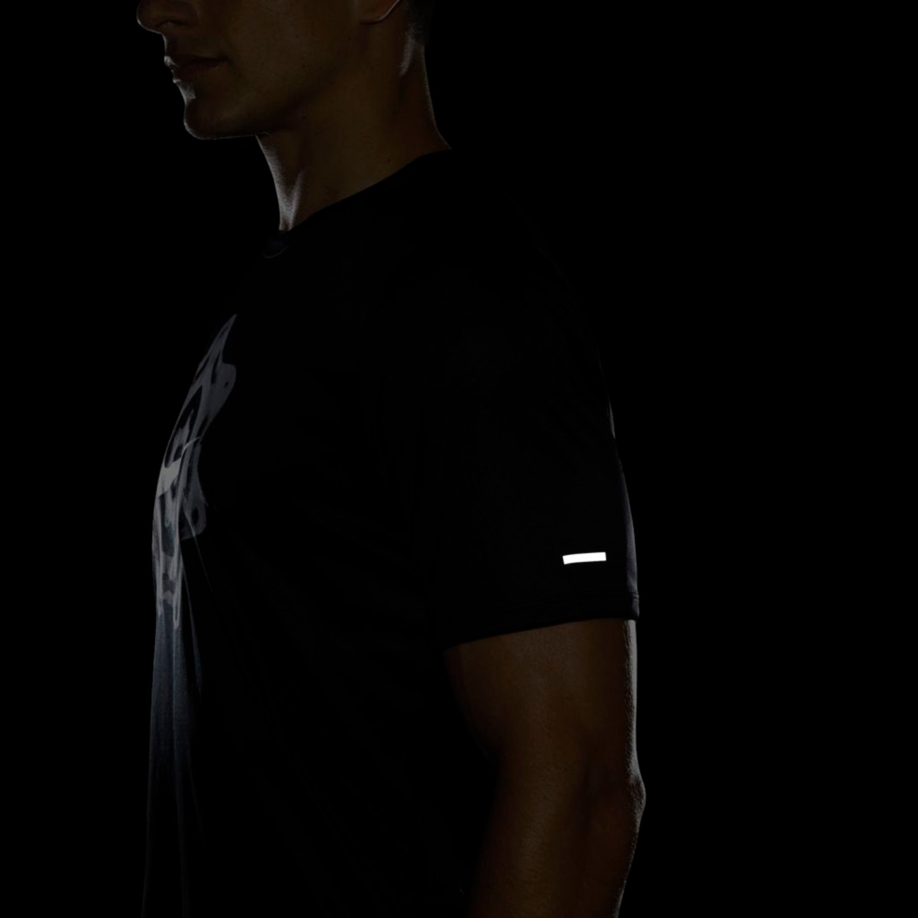 Camiseta Nike Dri-FIT Wild Run Miler Masculina - Foto 3