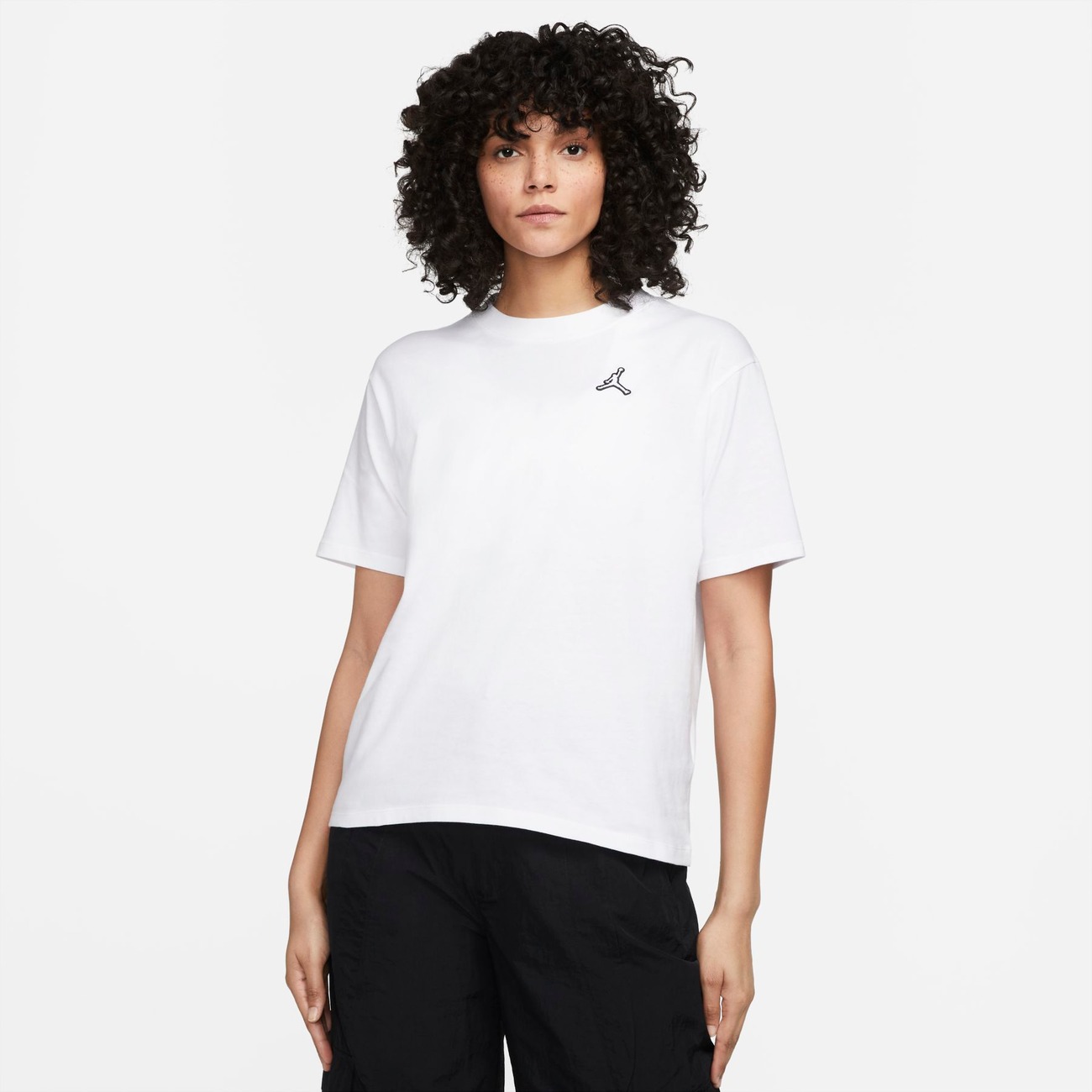 Camiseta Jordan Essentials Feminina - Foto 1