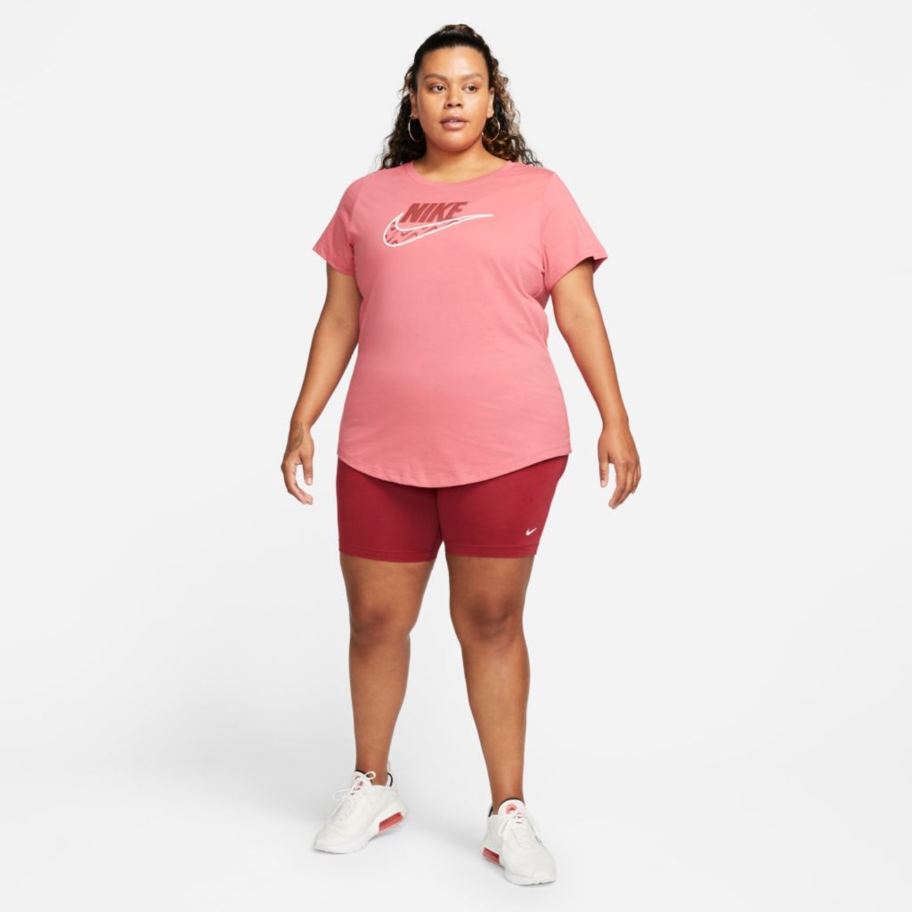 Camiseta Nike Sportswear Icon Clash Feminina - Faz a Boa!