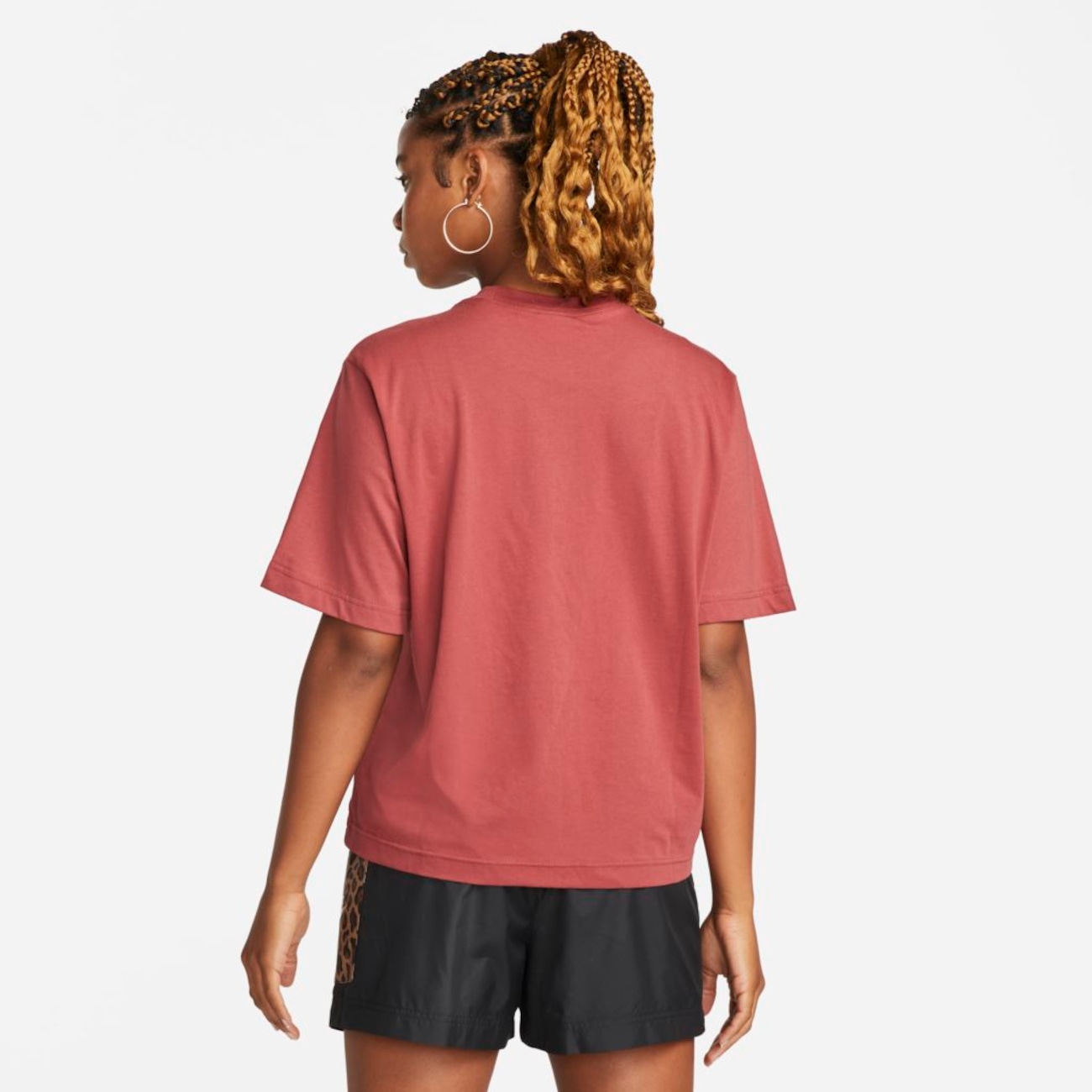 Camiseta Nike Sportswear Feminina - Foto 2