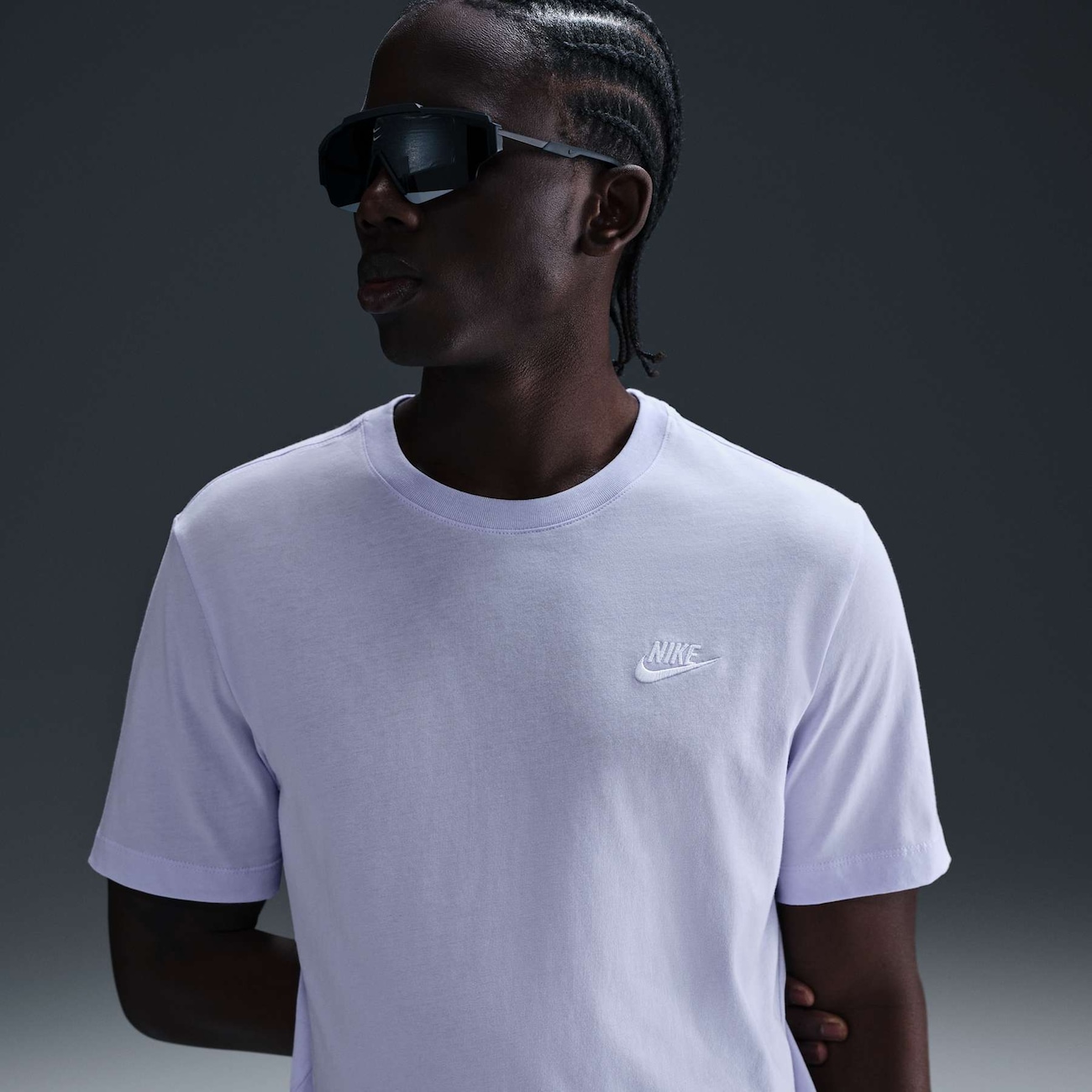 Camiseta Nike Sportswear Club Masculina