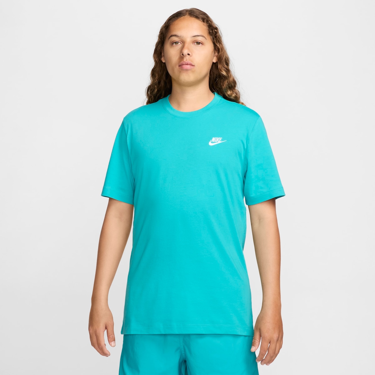 Camiseta Nike Sportswear Club Masculina